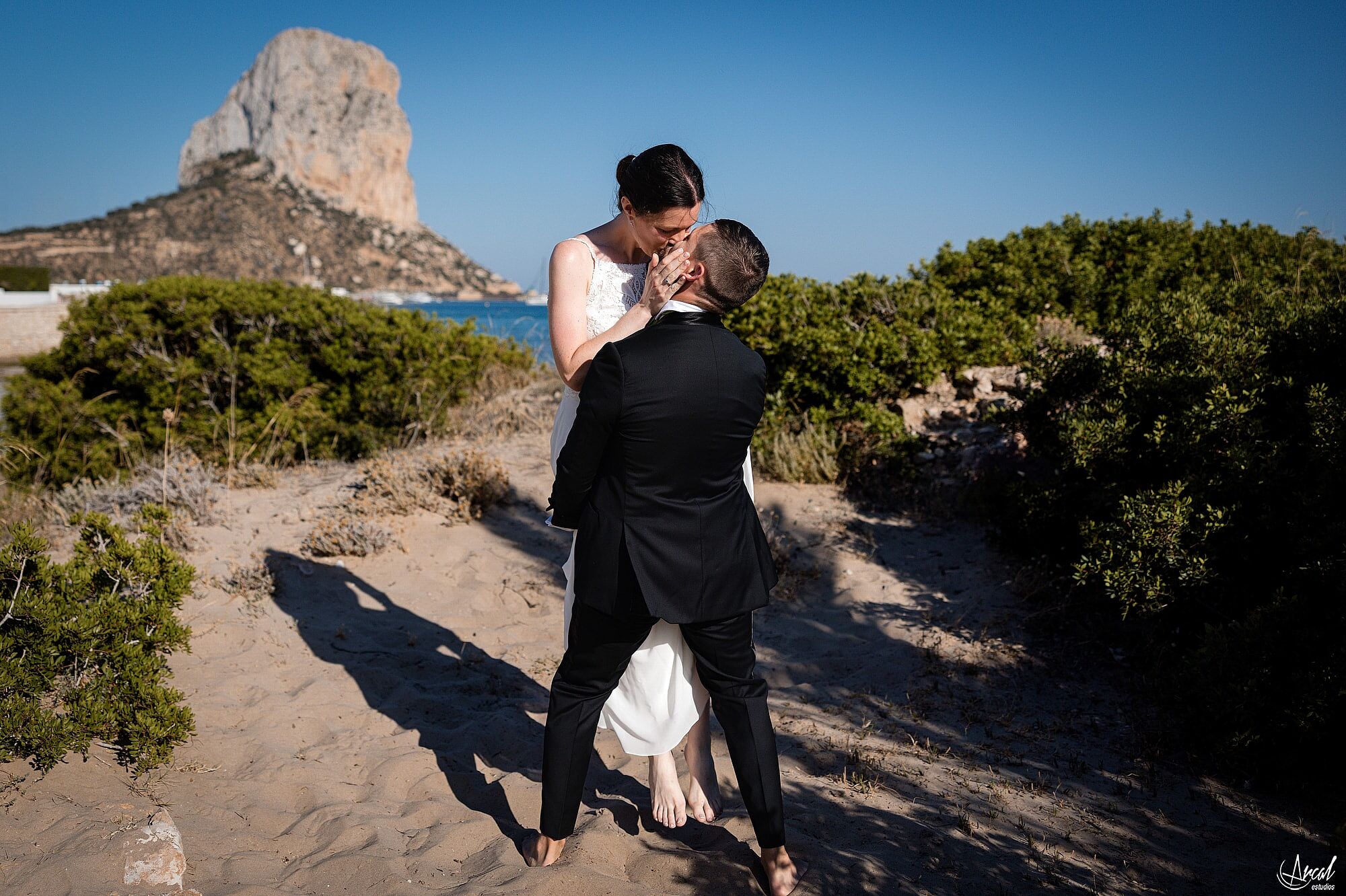 002_miriam-aleksey-postboda-calpe-alicante-destination-wedding