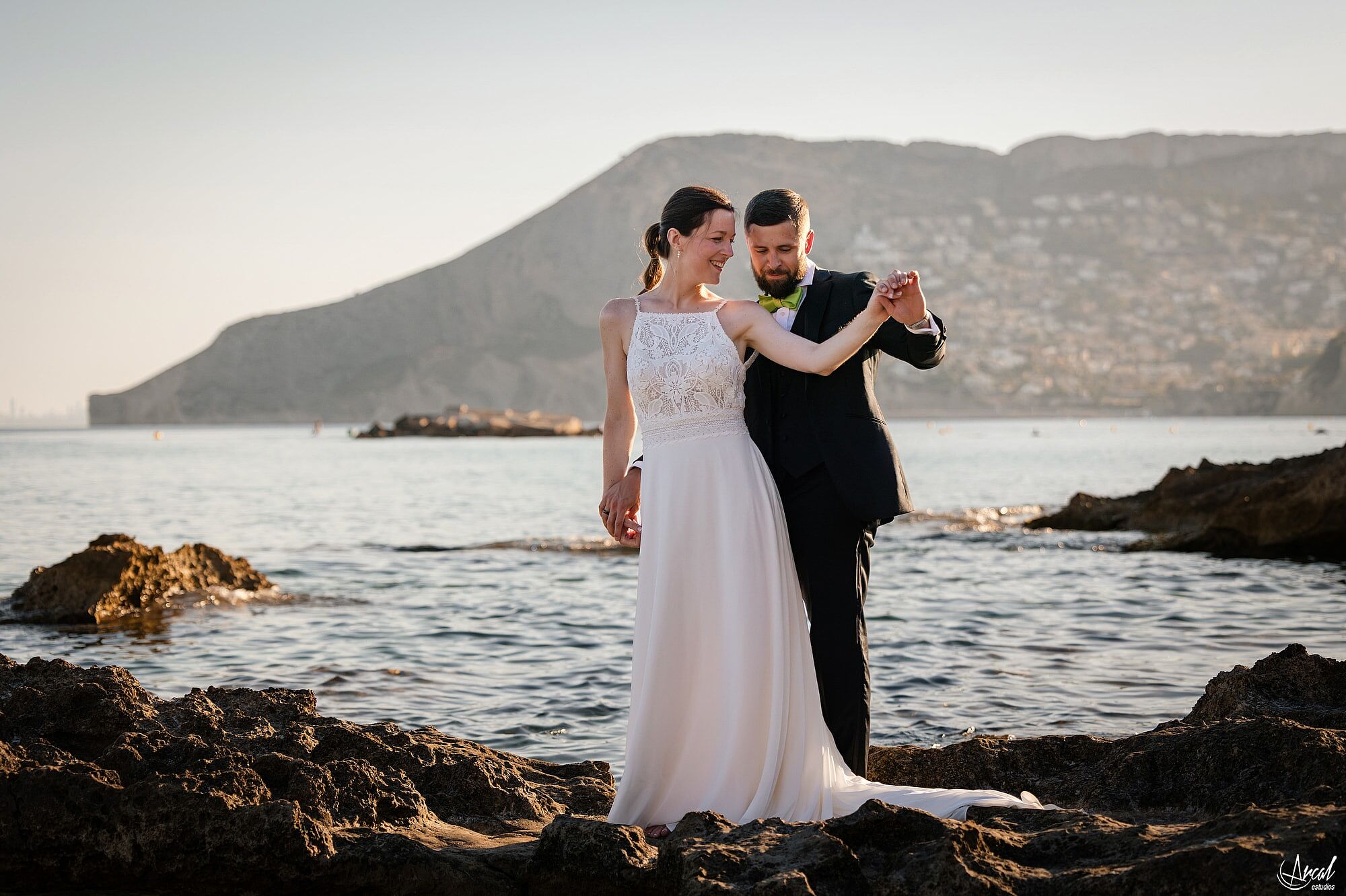 064_miriam-aleksey-postboda-calpe-alicante-destination-wedding