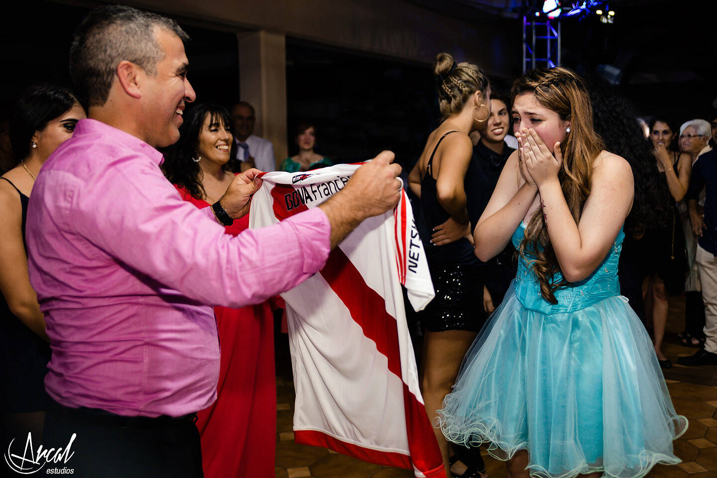 008_www.arcalestudios.com_la marina del motonáutico, fiesta de 15 cordoba, quinceañera vestido turquesa 