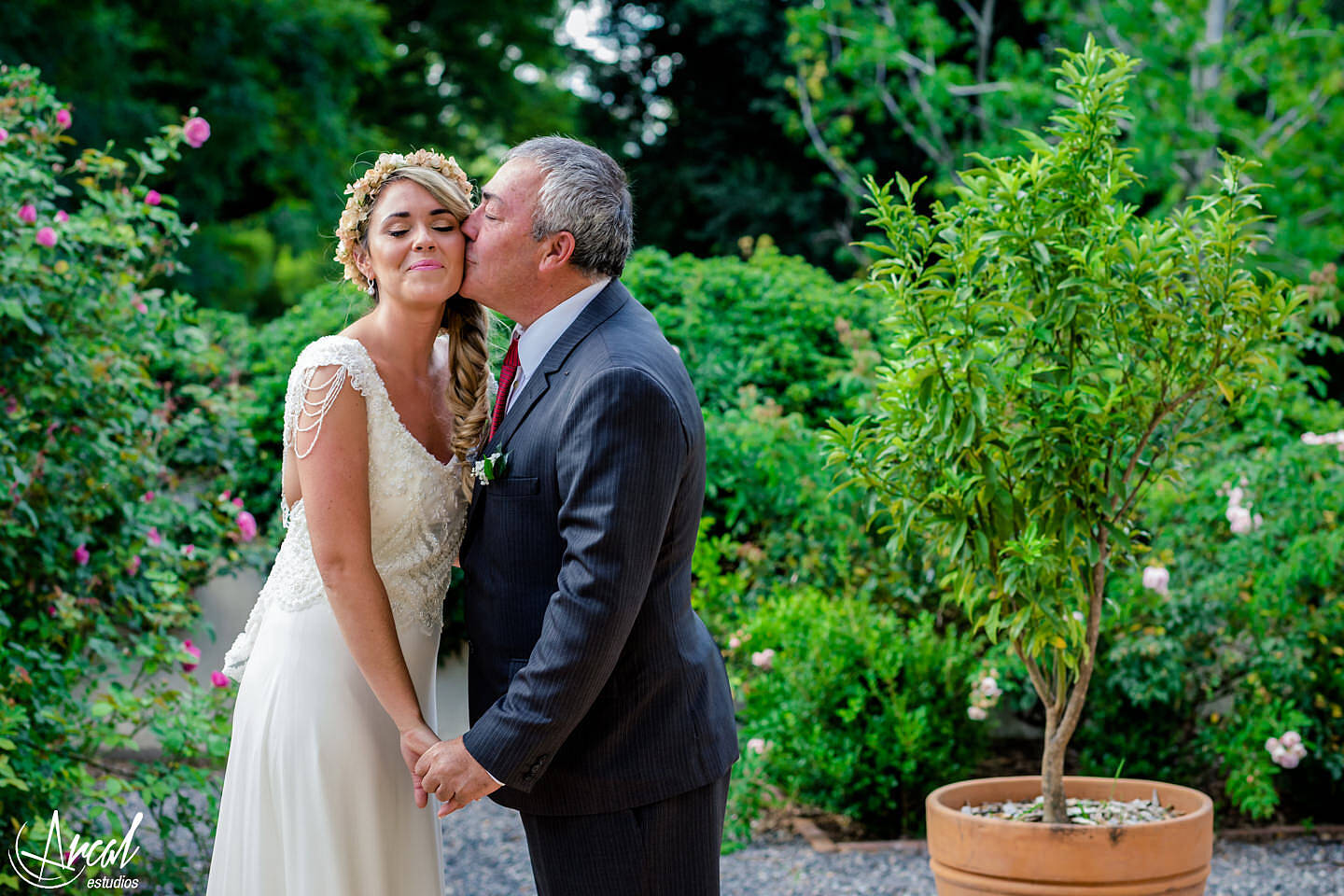 049-davina-y-franco-casamiento-estancia-la-paz-ascochinga-novia-de-cordoba-boda-iglesia-parroquia-milopciones-arcalestudios-28460