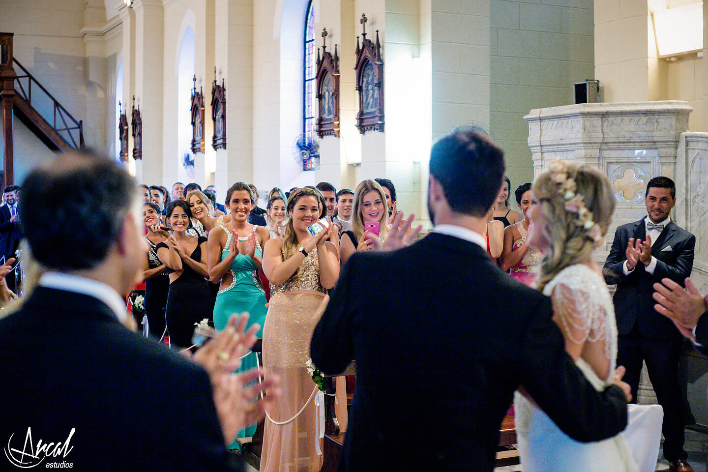 095-davina-y-franco-casamiento-estancia-la-paz-ascochinga-novia-de-cordoba-boda-iglesia-parroquia-milopciones-arcalestudios-28460