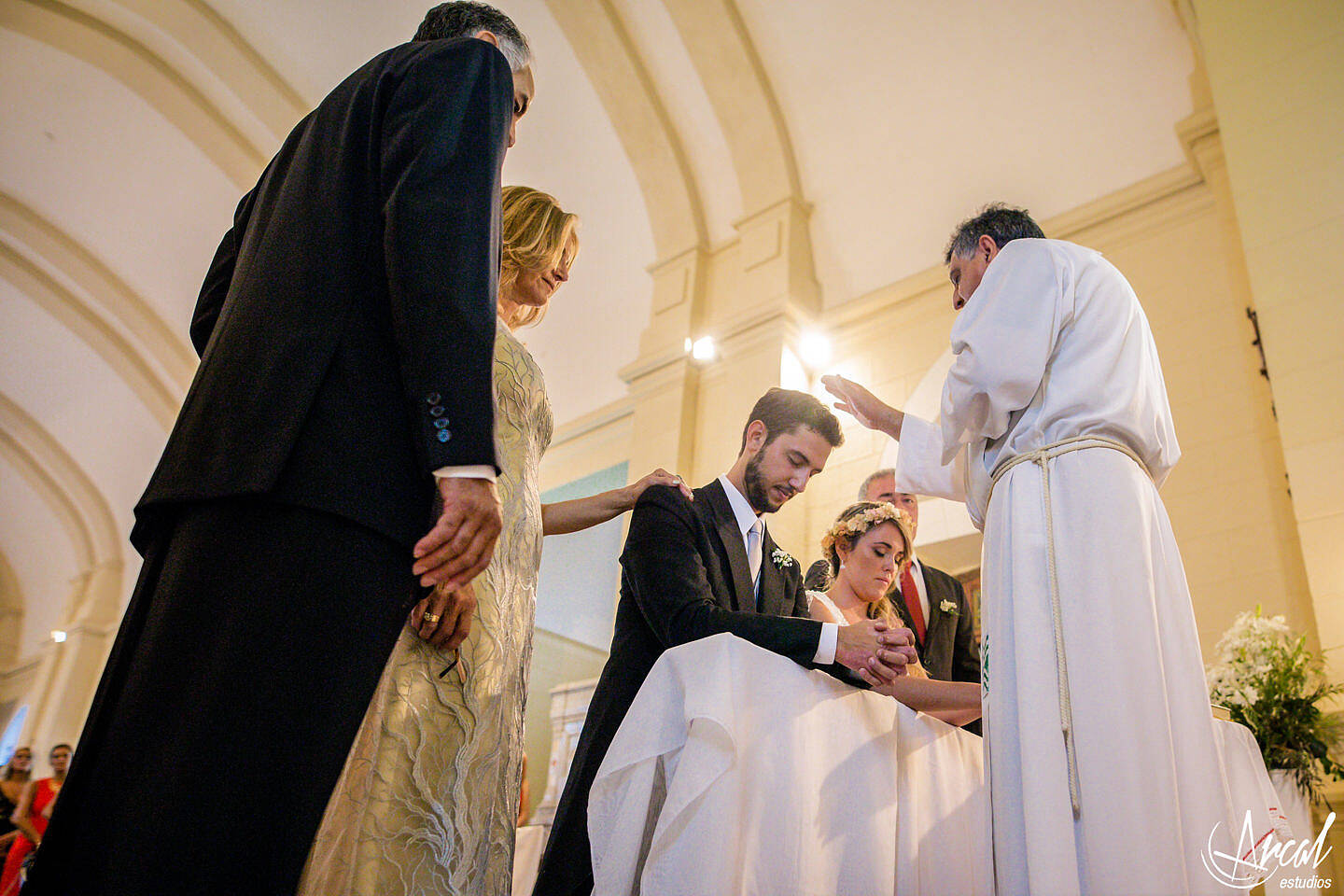 098-davina-y-franco-casamiento-estancia-la-paz-ascochinga-novia-de-cordoba-boda-iglesia-parroquia-milopciones-arcalestudios-28460