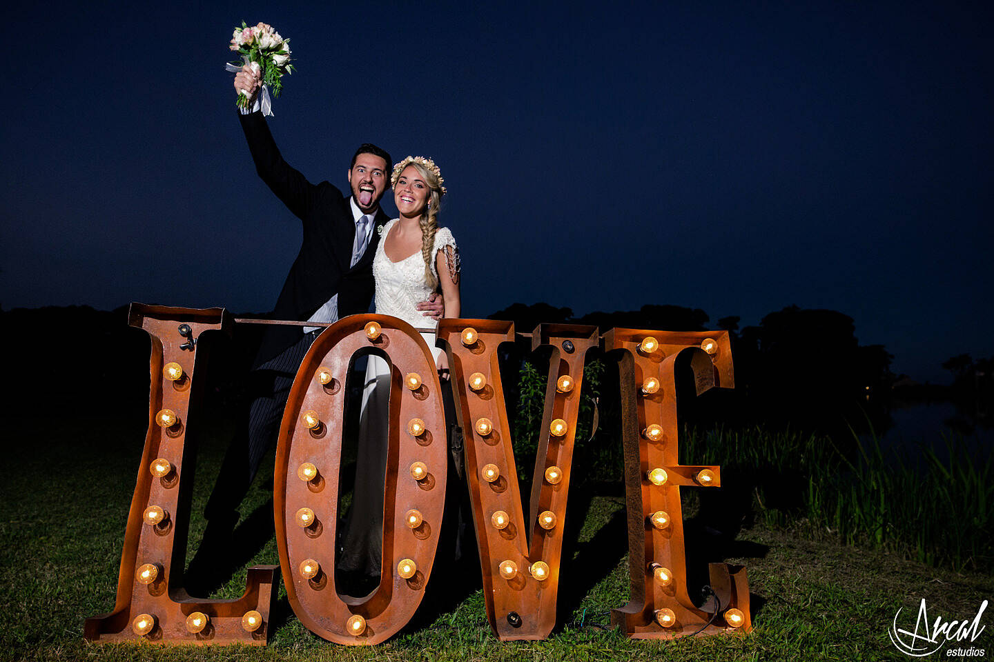 187-davina-y-franco-casamiento-estancia-la-paz-ascochinga-novia-de-cordoba-boda-iglesia-parroquia-milopciones-arcalestudios-28460