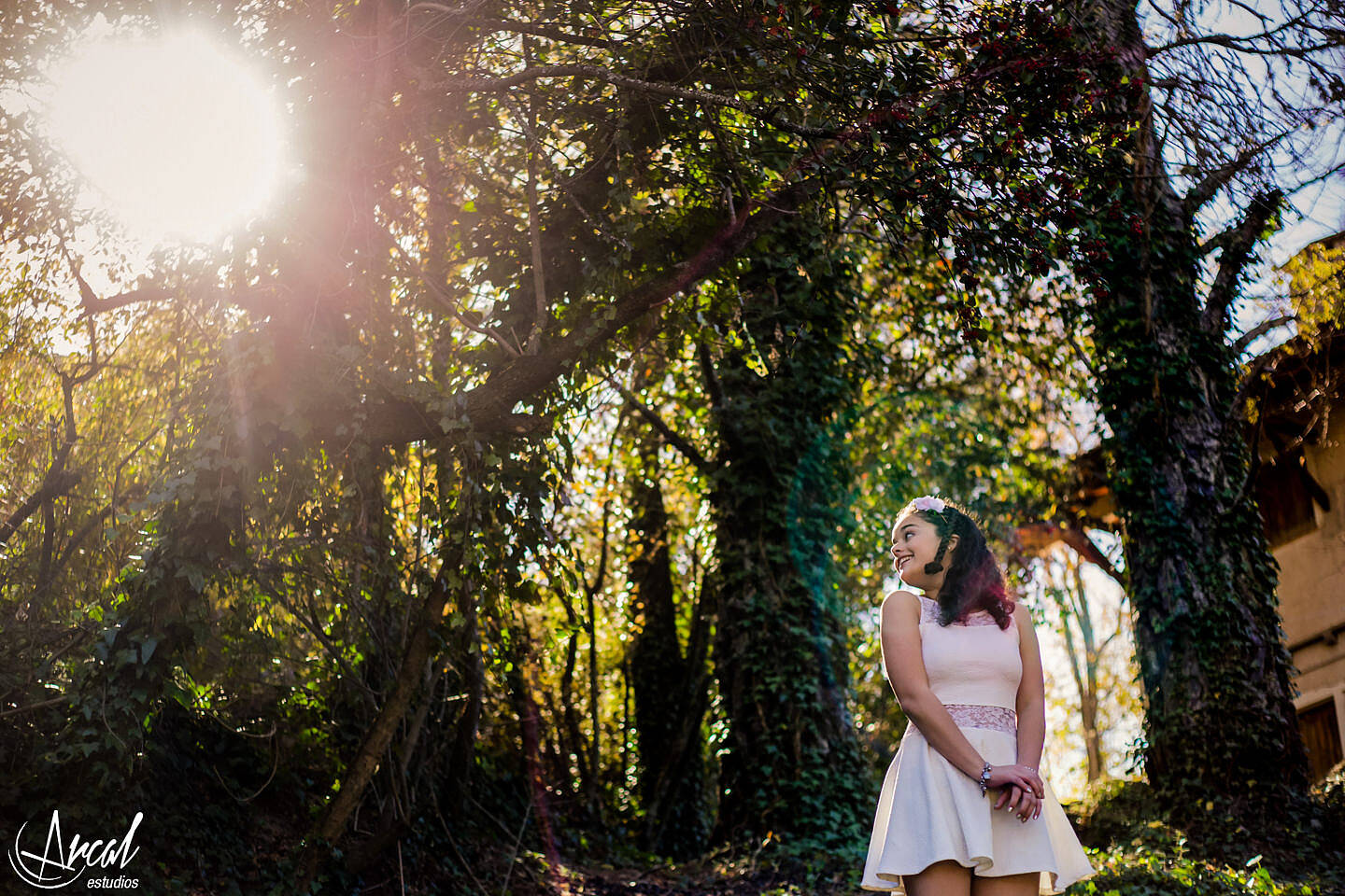 015-sofi-book15-la-cumbresita-oton-o-quincean-era-corona-paisaje-arcalestudios-29502