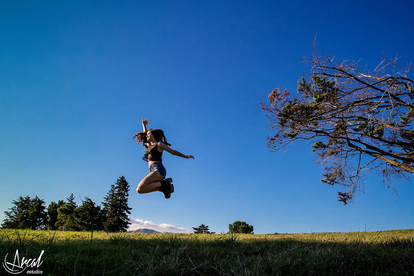055-golf-club-la-cumbre-punilla-vestuario-atardecer-arcalestudios-29583