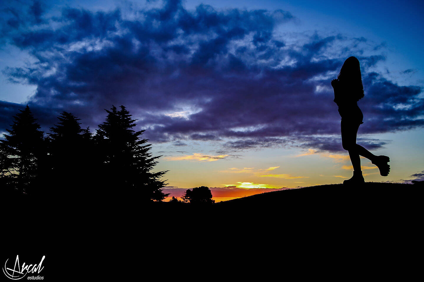 098-golf-club-la-cumbre-punilla-vestuario-atardecer-arcalestudios-29583