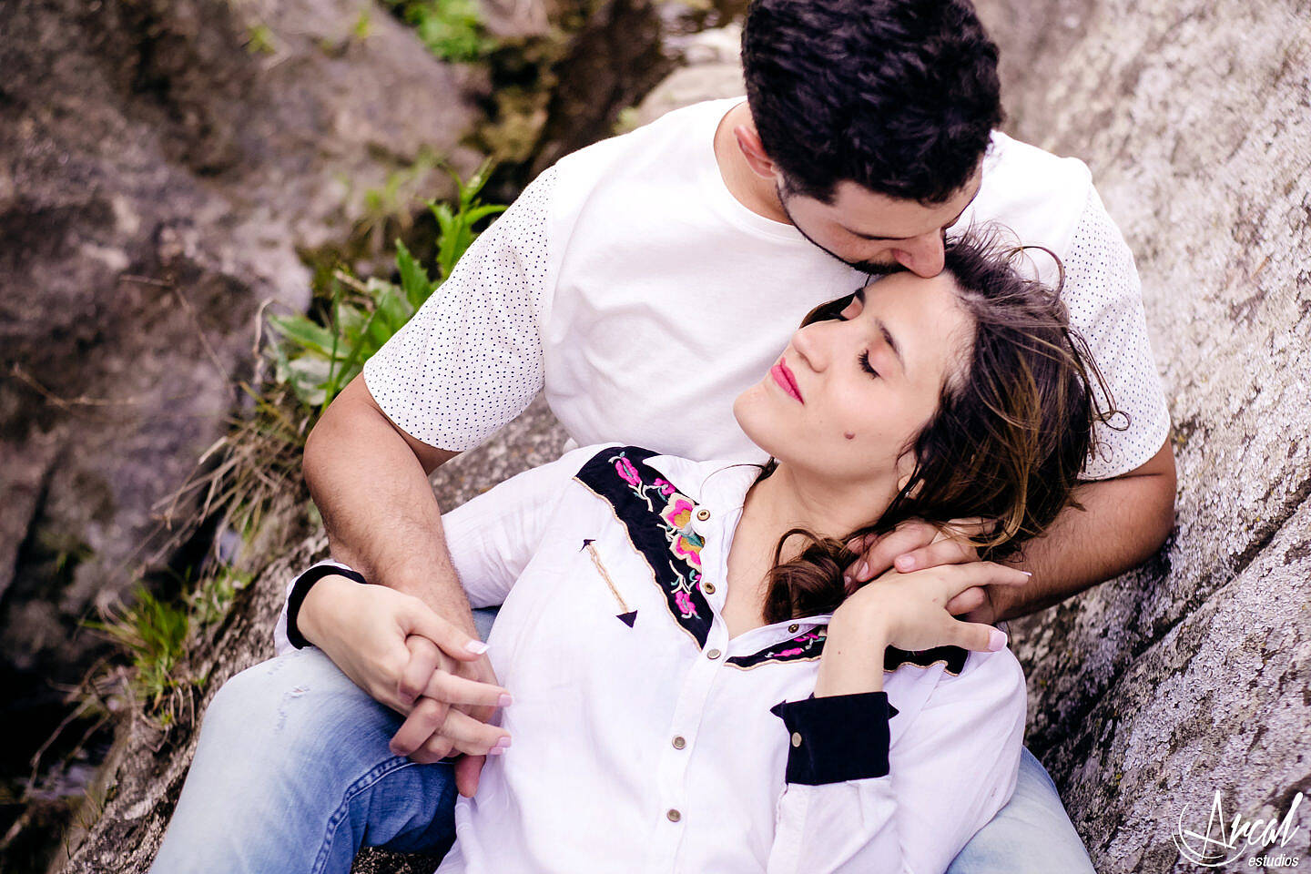 039-loly-alvarez-y-ezequiel-gattera-pre-boda-rio-bosque-sierras-tanti-la-pulperia-carlos-paz-cordoba-arcal-estudios-36419