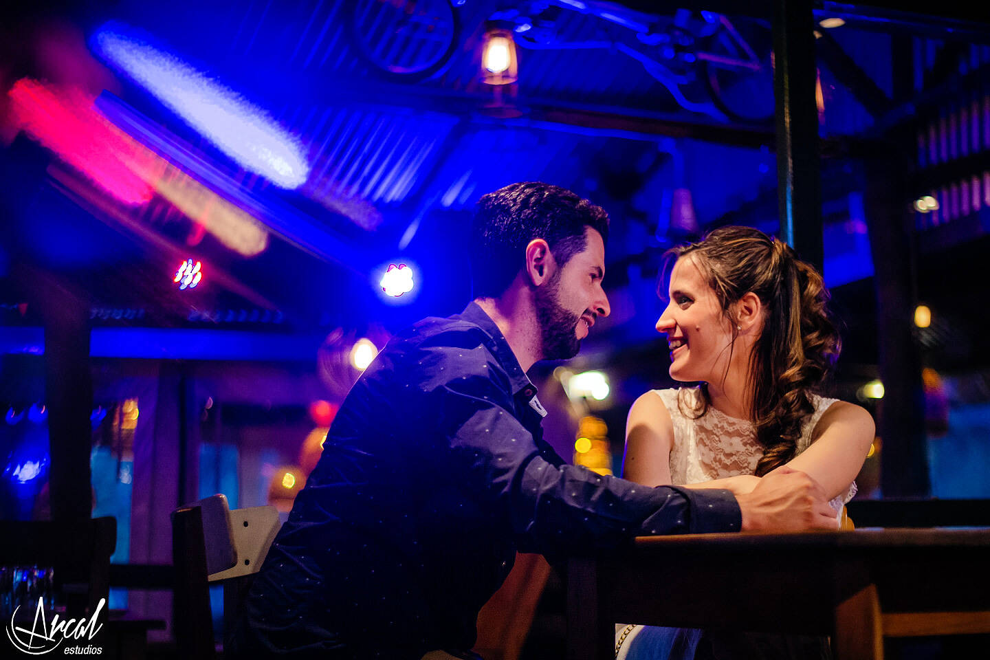 078-loly-alvarez-y-ezequiel-gattera-pre-boda-rio-bosque-sierras-tanti-la-pulperia-carlos-paz-cordoba-arcal-estudios-36419