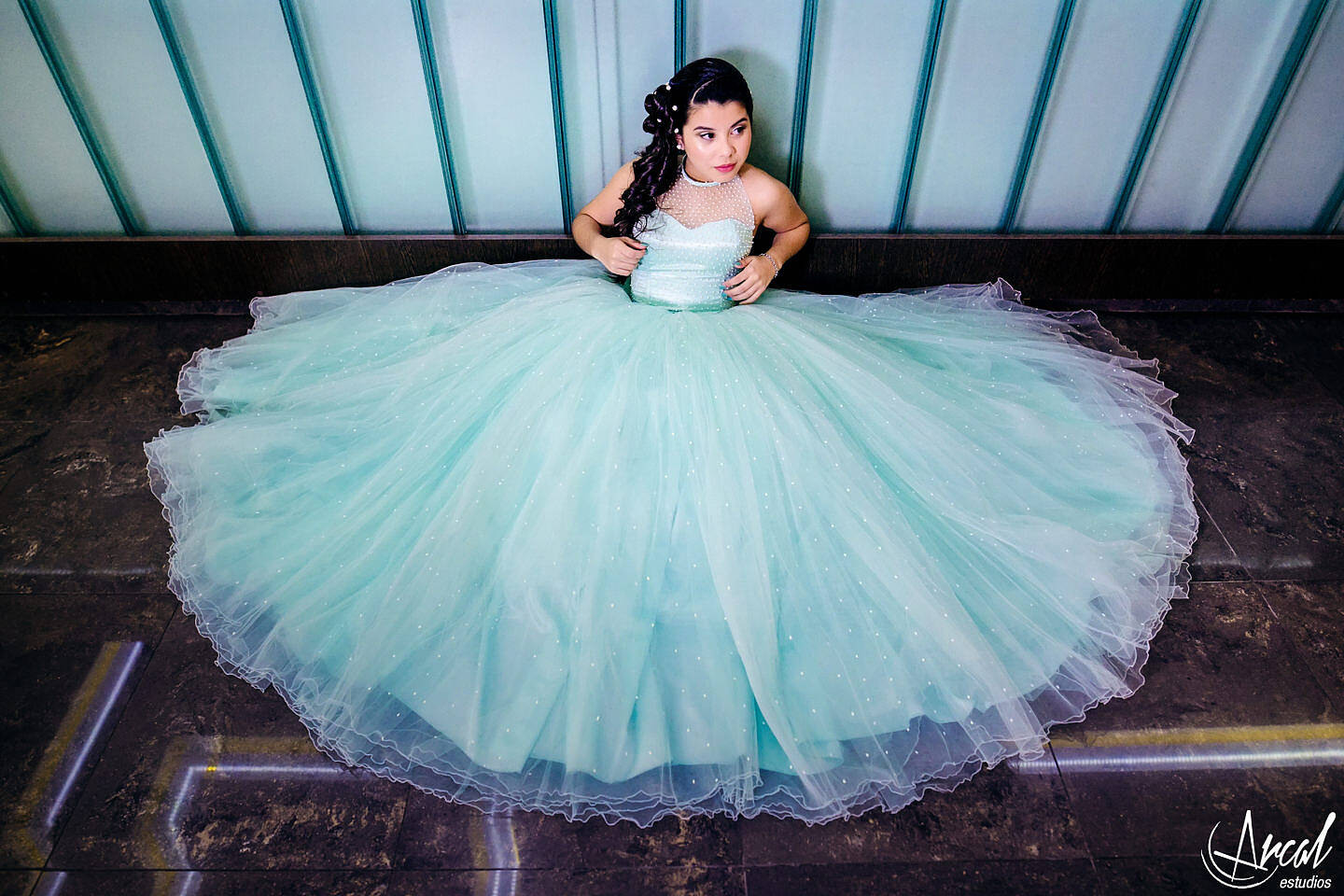 032-micaela-brizuela-fiesta-de-15-sociedad-rural-malaguen-o-circo-piscui-carlos-paz-arcal-estudios-fotografi-aa-36609