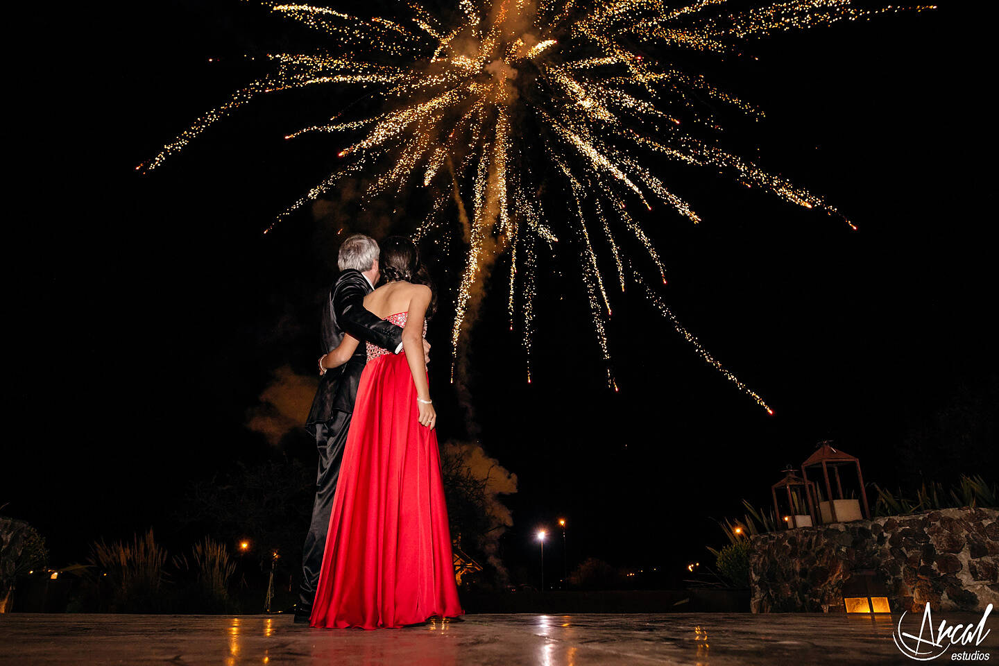 079-nur-brahim-quincean-era-salon-la-lucia-malaguen-o-mis15-cordoba-vestido-de-15-rojo-arcal-estudios-fotografos-37618