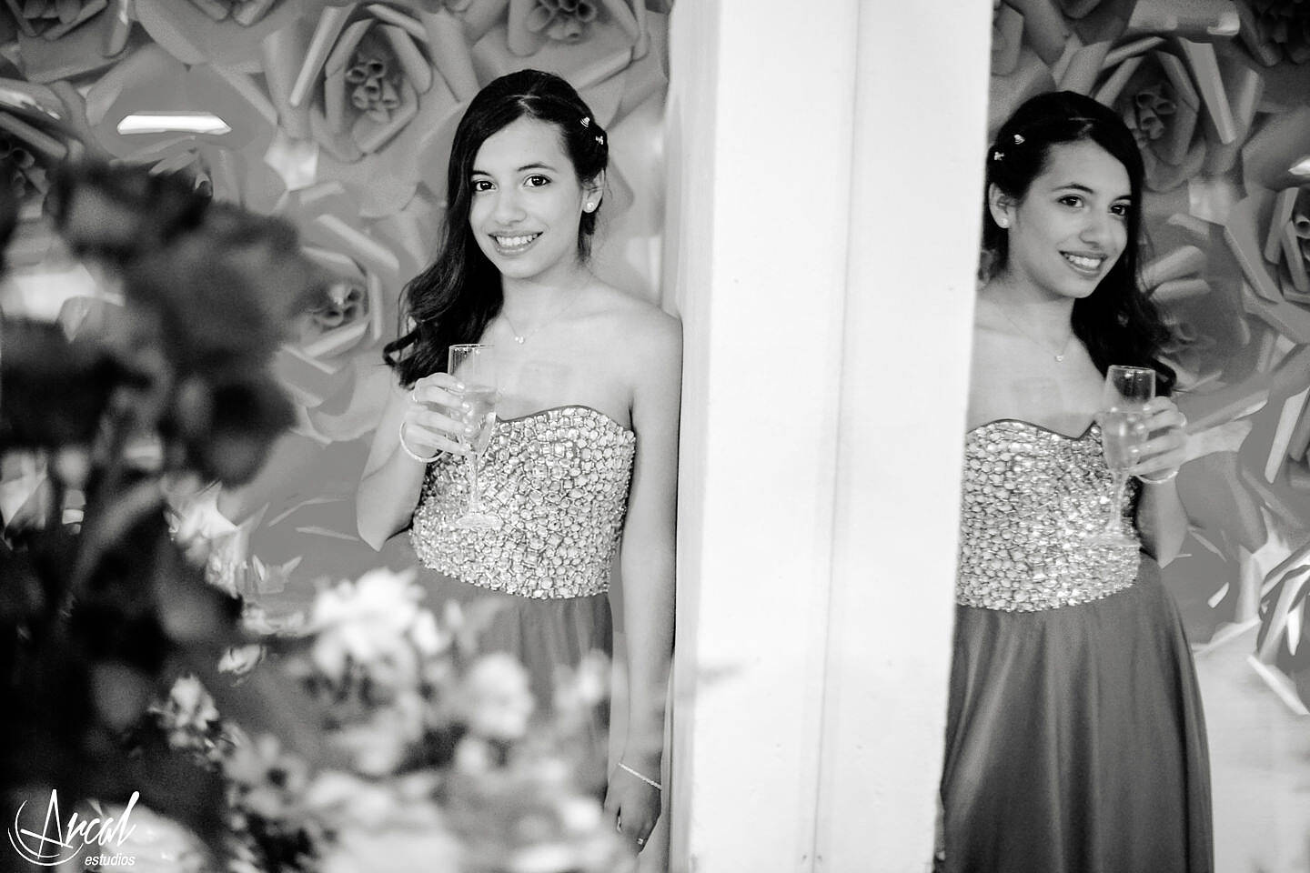 269-nur-brahim-quincean-era-salon-la-lucia-malaguen-o-mis15-cordoba-vestido-de-15-rojo-arcal-estudios-fotografos-37618