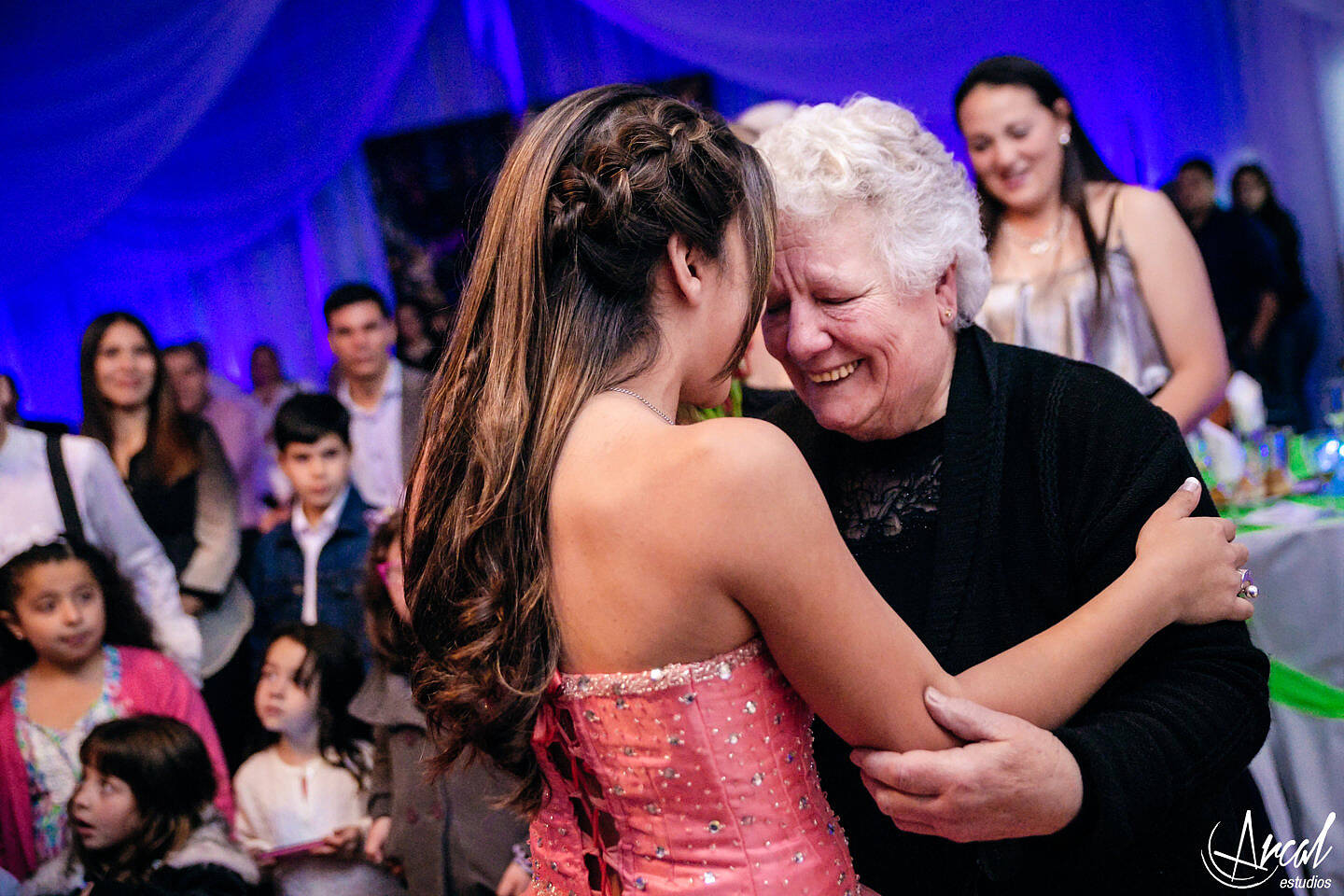 087-fatima-garci-a-quincean-era-malaguen-o-yocsina-fotografos-carlos-paz-hotel-las-lajas-cordoba-38394