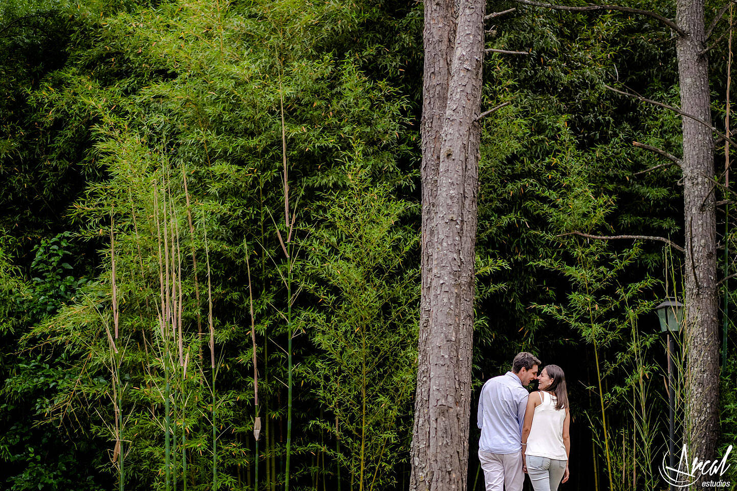 026_Nati y Leo, Villa Piren, cabañas, rio, cabalangoA