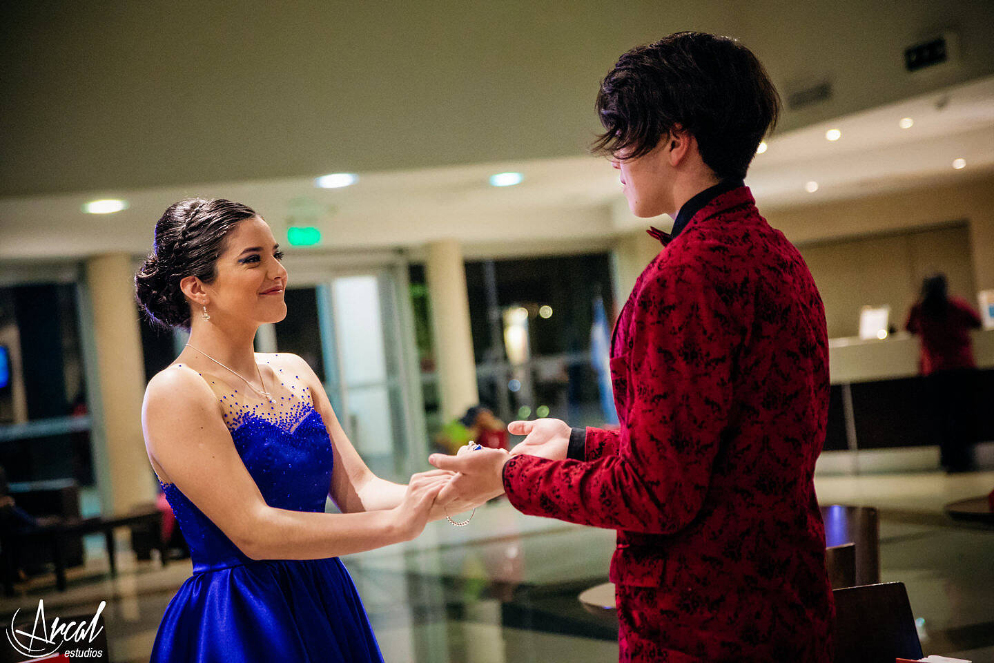 028-marietta-anzolini-quincean-era-vestido-azul-salon-casa-pueblo-hotel-quorum-cordoba-35278