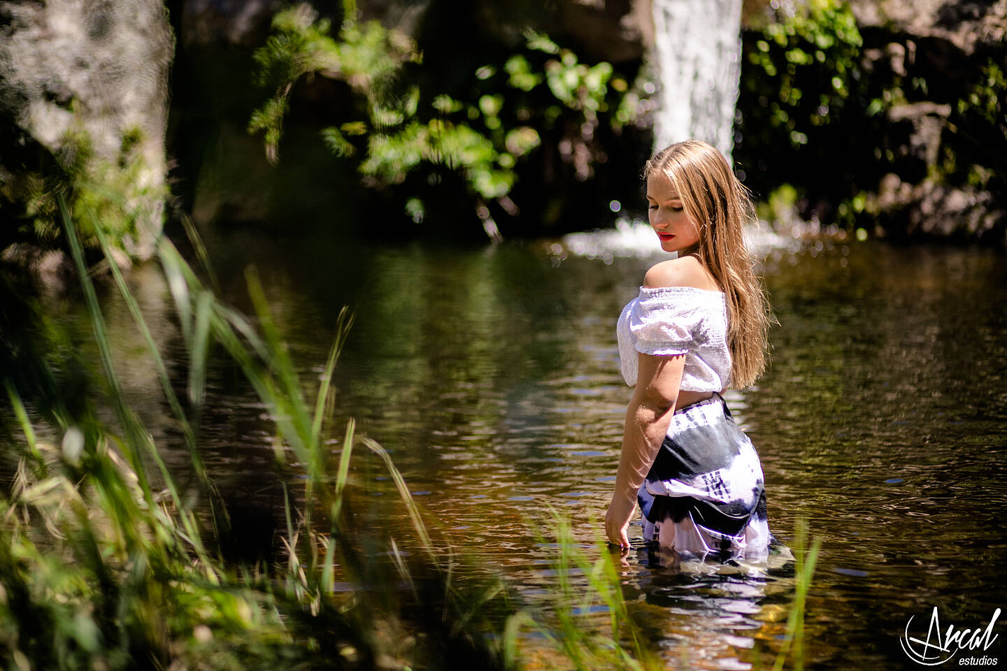 007-anna-samm-inglaterra-copina-puentes-colgantes-cerveceri-a-el-pen-on-carlos-paz-43323