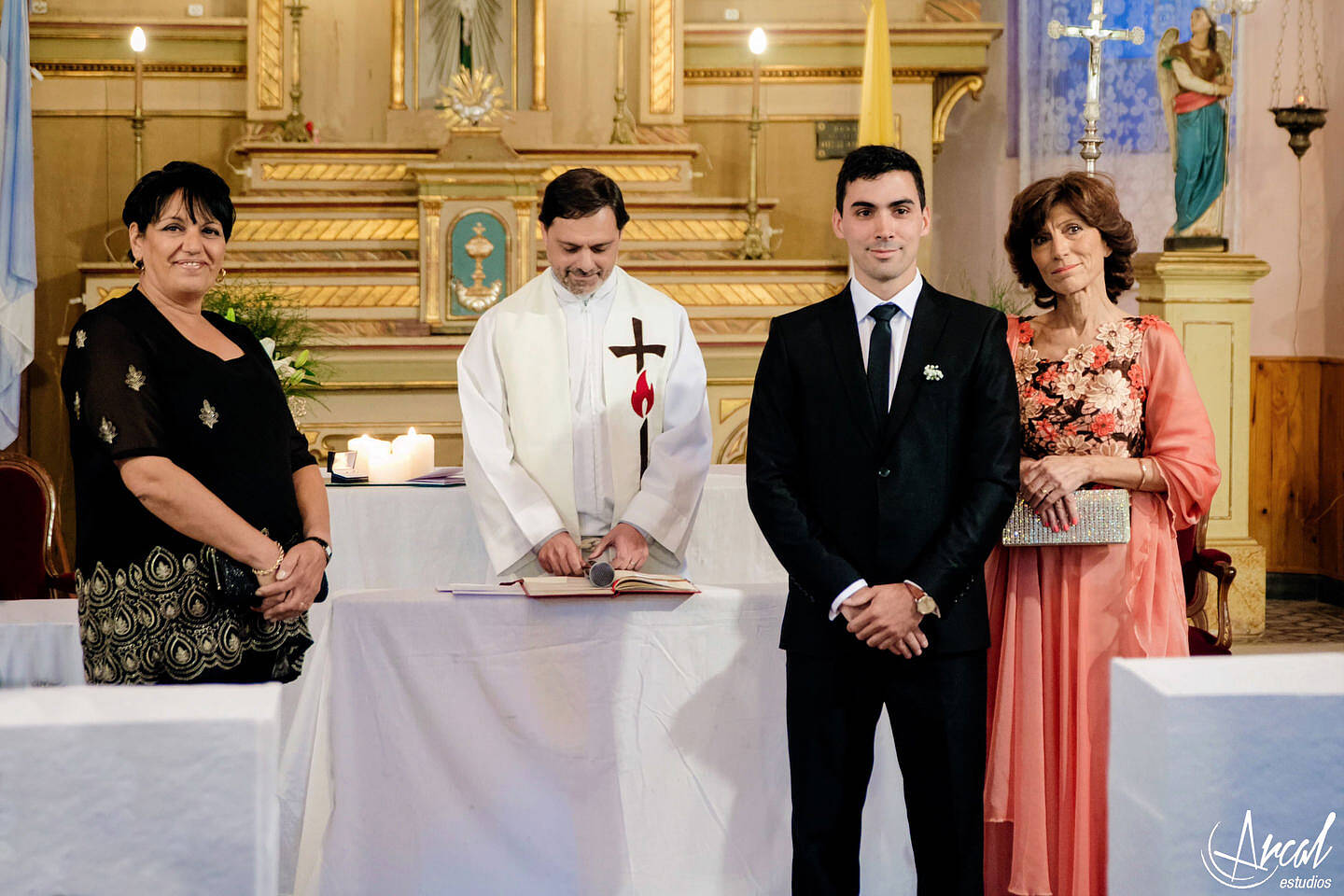 013-emi-pons-gabriel-echevarria-casamiento-en-falda-del-carmen-aldea-los-cocos-fotografi-a-de-bodas-en-co-rdoba