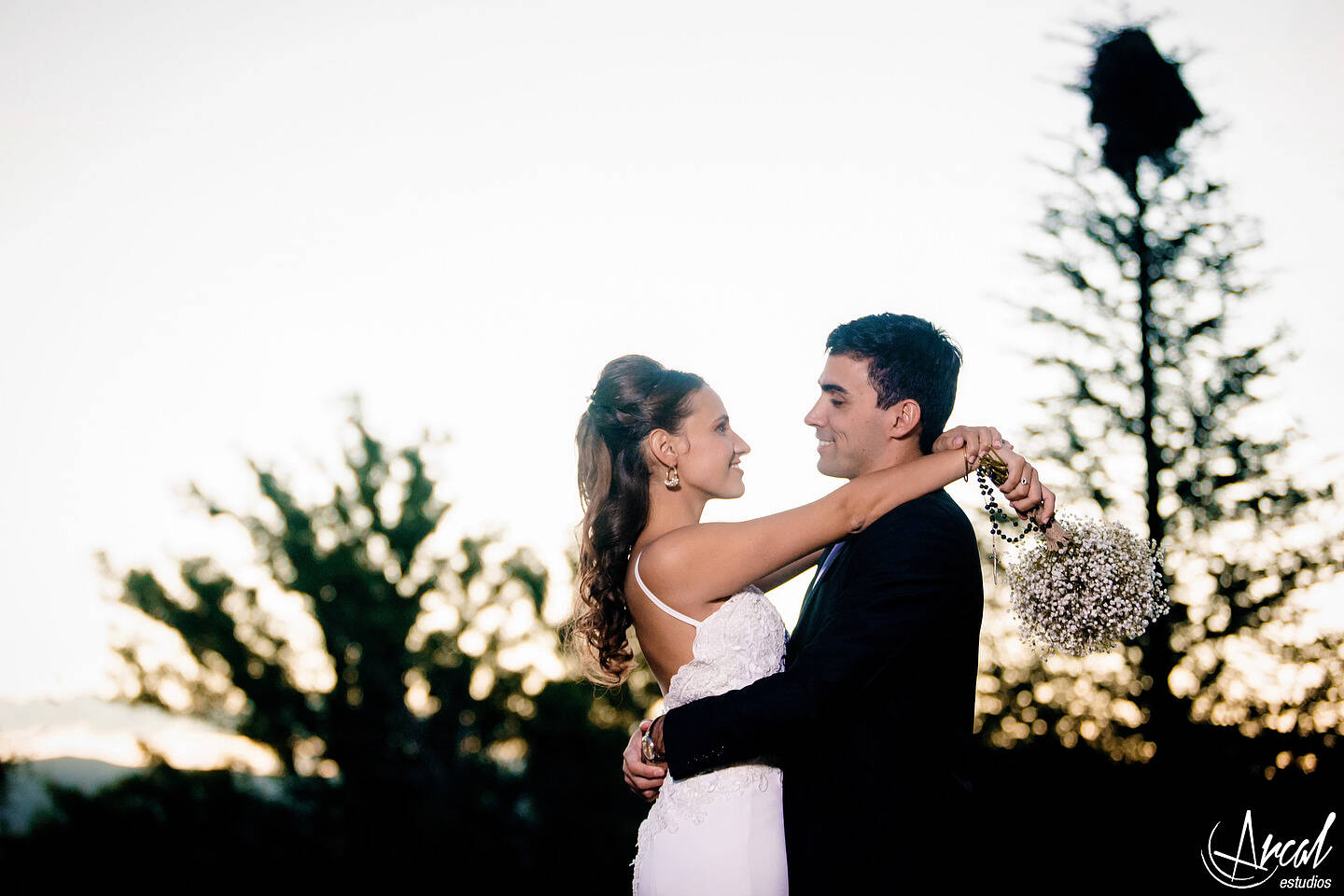 143-emi-pons-gabriel-echevarria-casamiento-en-falda-del-carmen-aldea-los-cocos-fotografi-a-de-bodas-en-co-rdoba