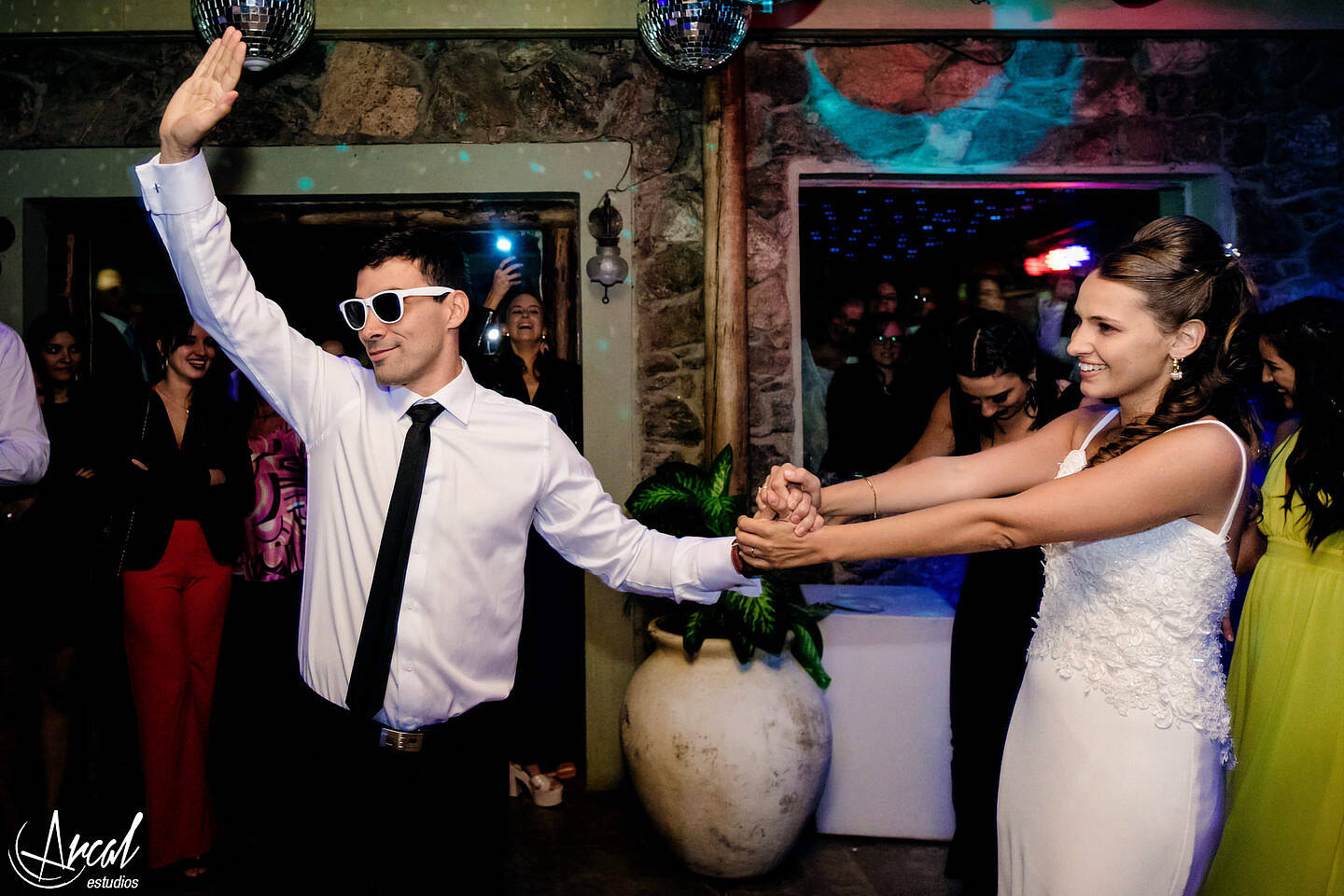 351-emi-pons-gabriel-echevarria-casamiento-en-falda-del-carmen-aldea-los-cocos-fotografi-a-de-bodas-en-co-rdoba