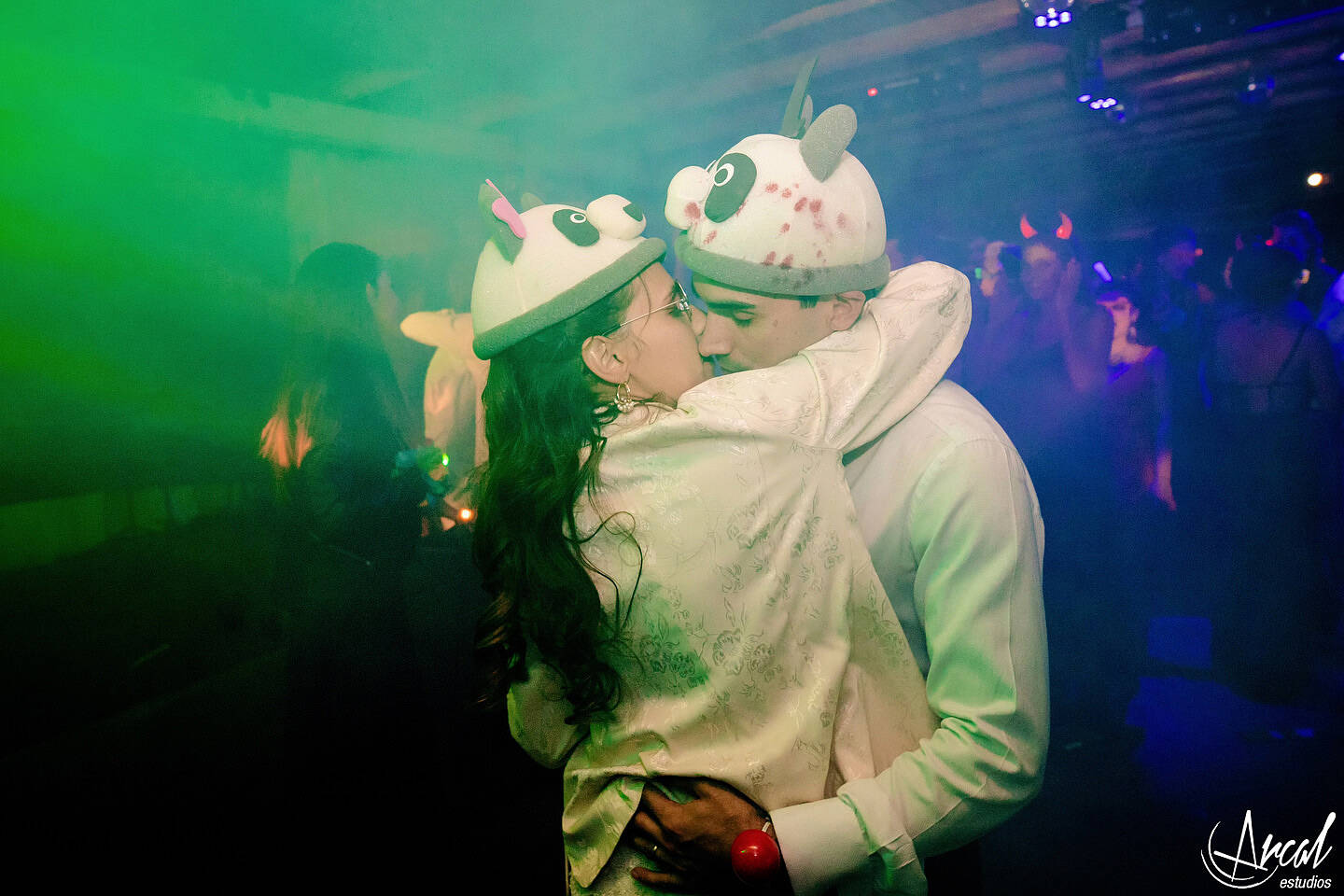 549-emi-pons-gabriel-echevarria-casamiento-en-falda-del-carmen-aldea-los-cocos-fotografi-a-de-bodas-en-co-rdoba