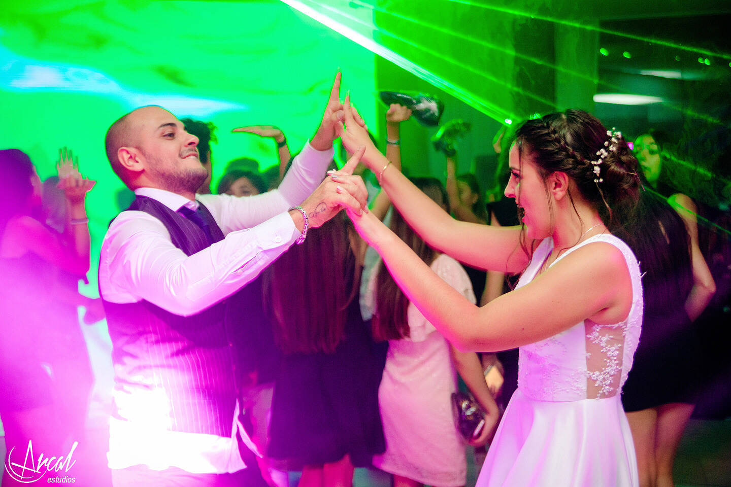 282-chechu-garci-a-fotografi-a-de-quincean-eras-carlos-paz-salo-n-de-fiestas-y-eventos-eleton-keops