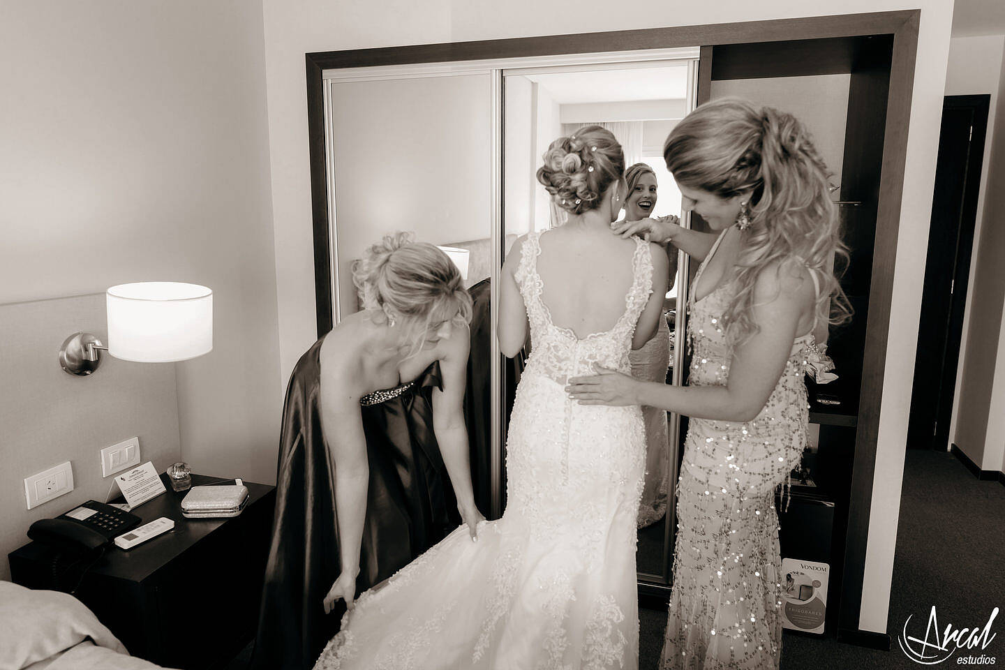 040-maca-y-santy-parroquia-nuestra-sen-ora-del-carmen-fiesta-en-salo-n-motona-utico-a