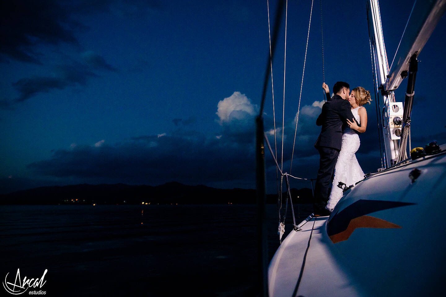 167-maca-y-santy-parroquia-nuestra-sen-ora-del-carmen-fiesta-en-salo-n-motona-utico