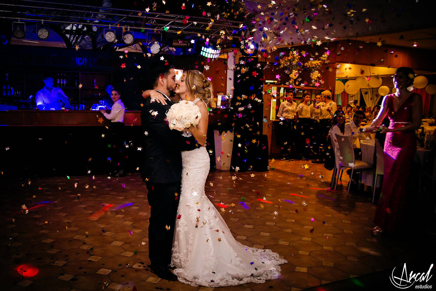 266-maca-y-santy-parroquia-nuestra-sen-ora-del-carmen-fiesta-en-salo-n-motona-utico-a