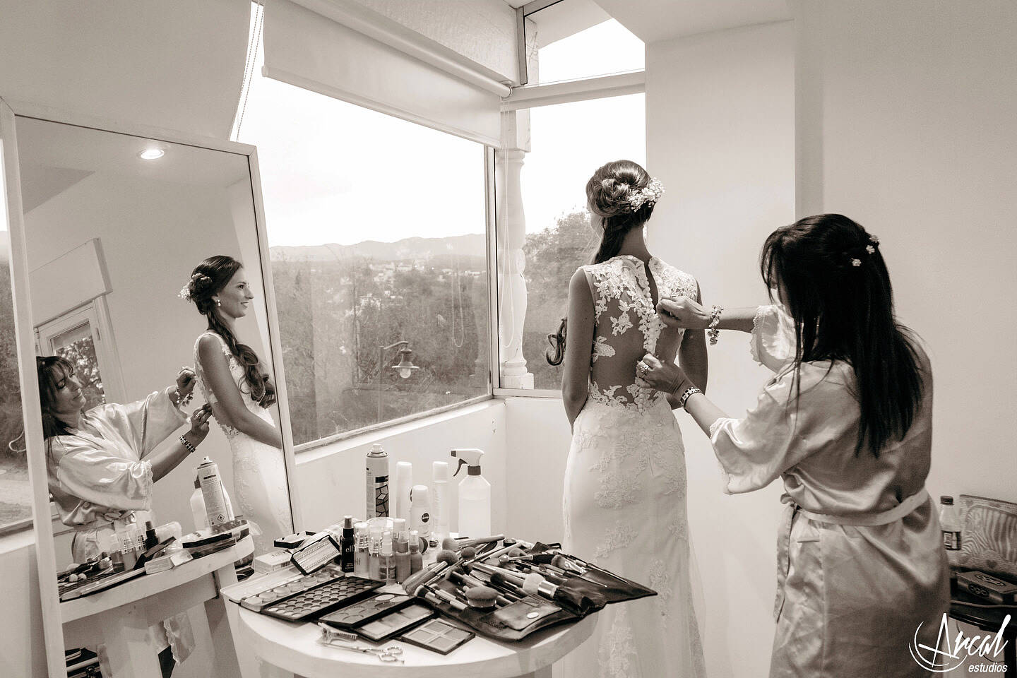 016-agustina-y-narciso-boda-en-villa-allende-iglesia-del-carmen-salo-n-bolgheri