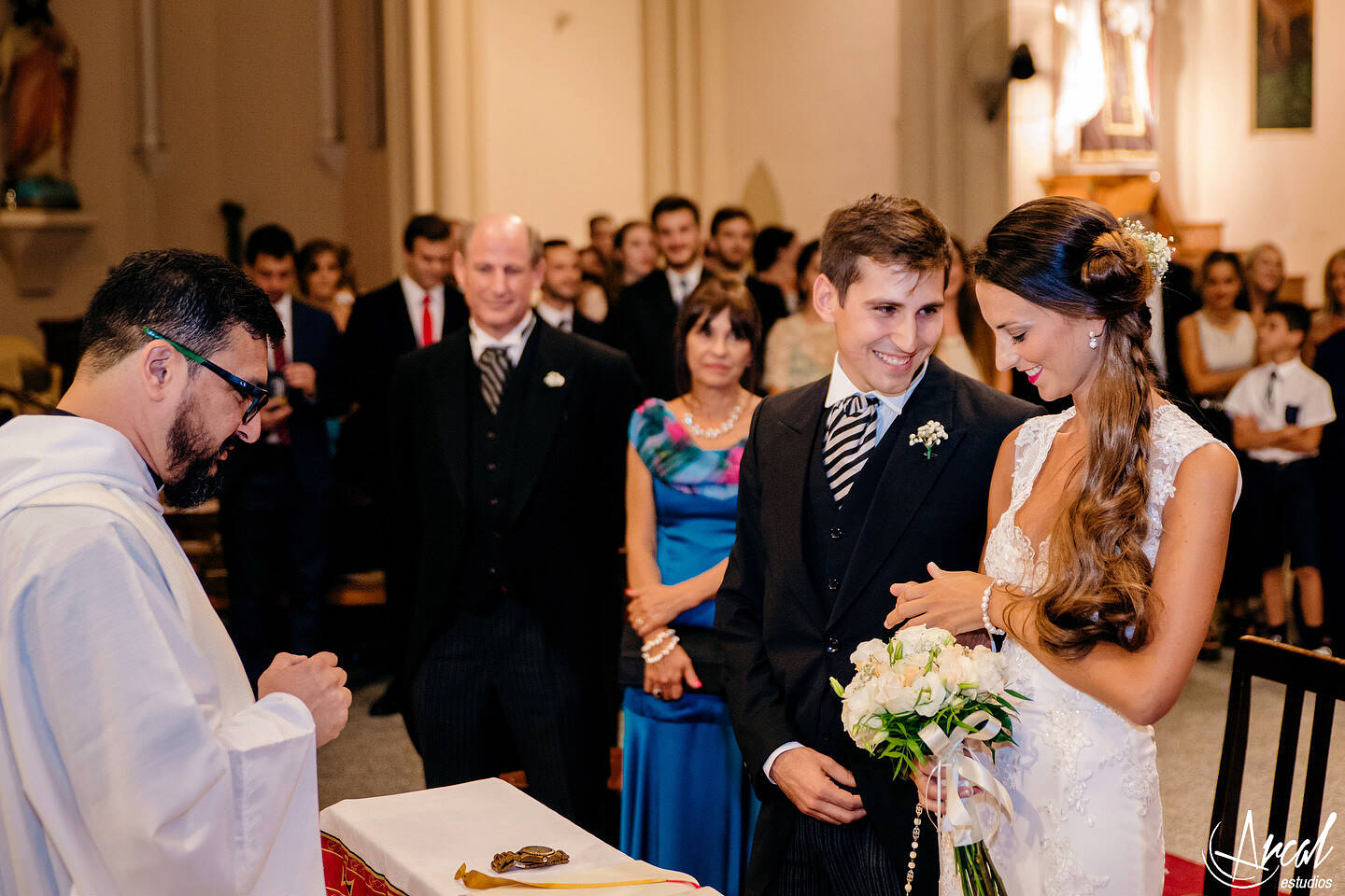 052-agustina-y-narciso-boda-en-villa-allende-iglesia-del-carmen-salo-n-bolgheri