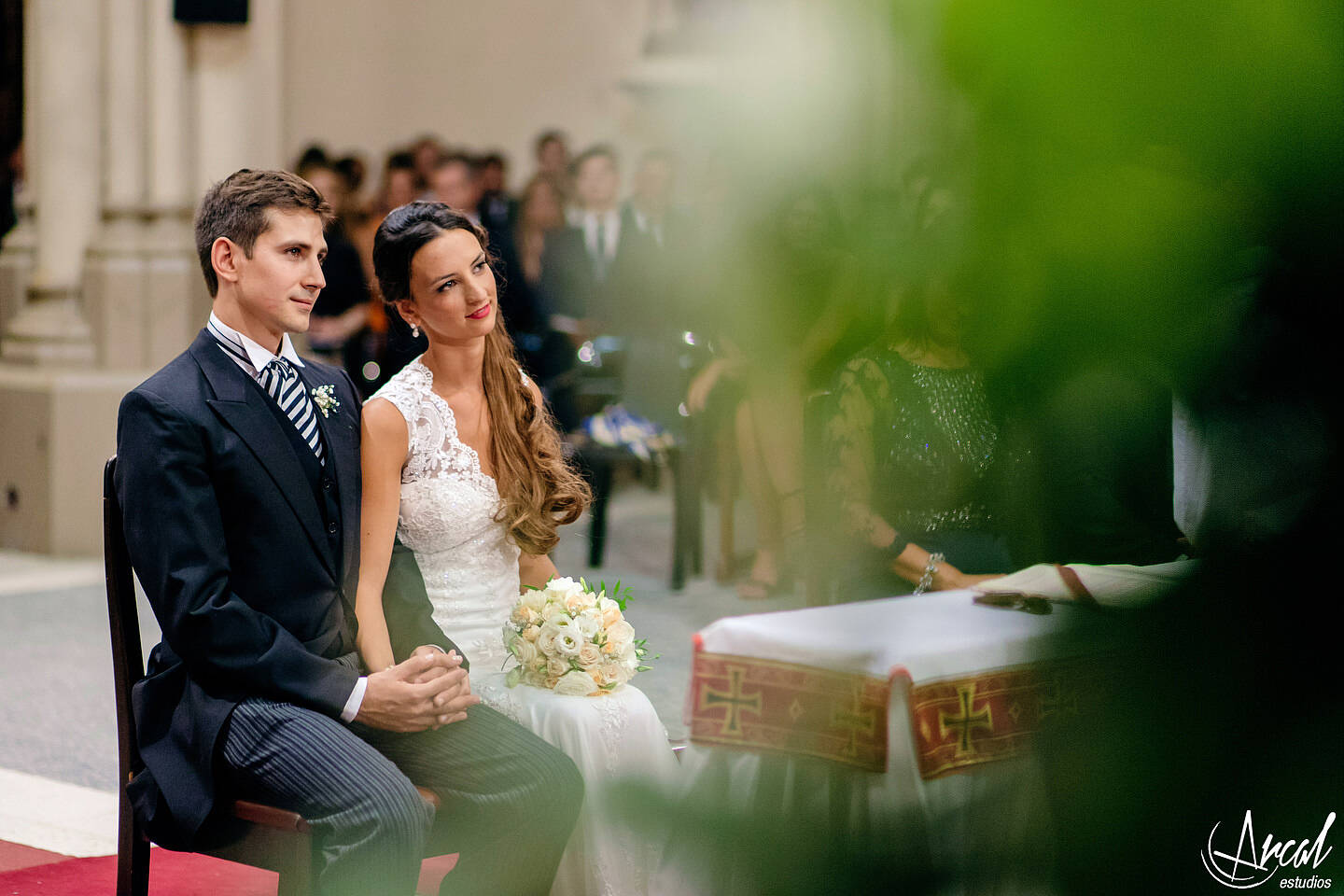 065-agustina-y-narciso-boda-en-villa-allende-iglesia-del-carmen-salo-n-bolgheri