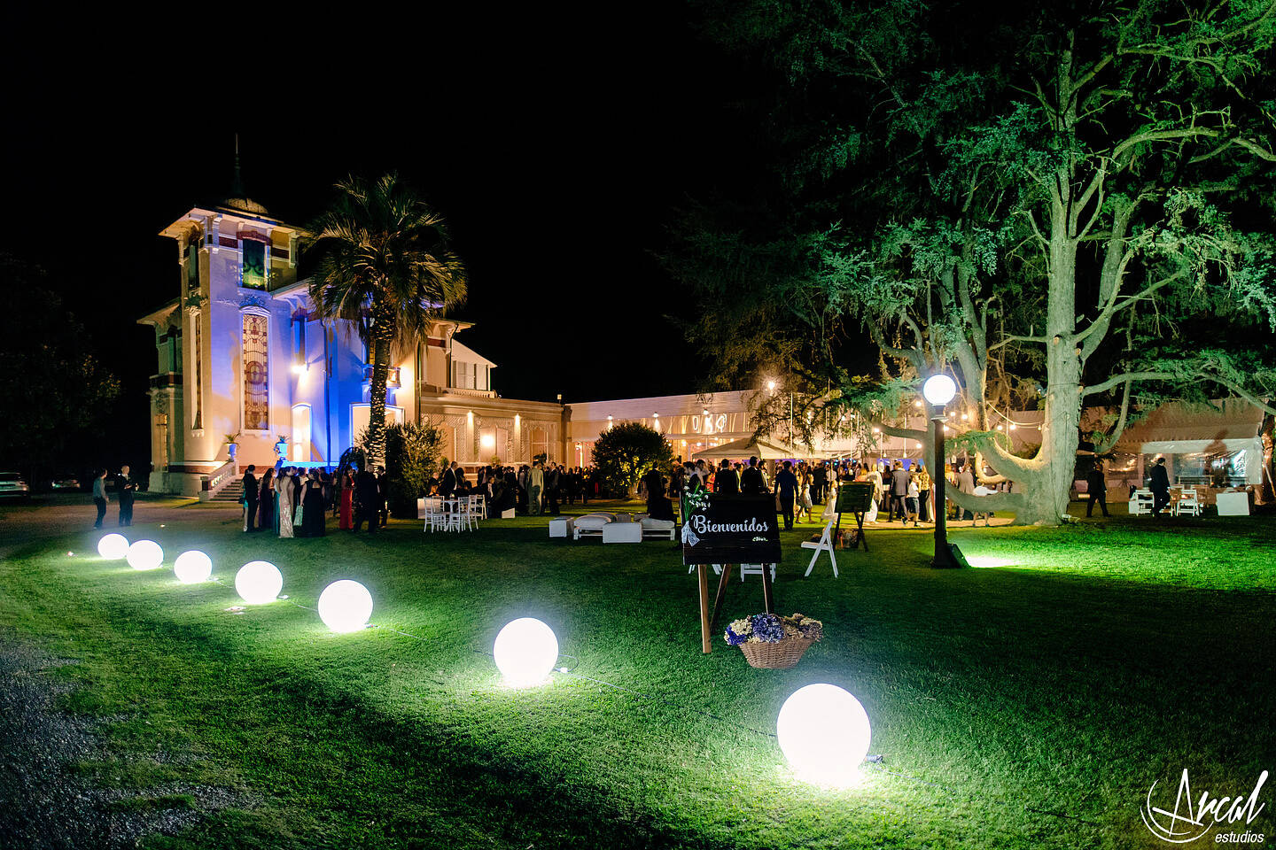 142-agustina-y-narciso-boda-en-villa-allende-iglesia-del-carmen-salo-n-bolgheri