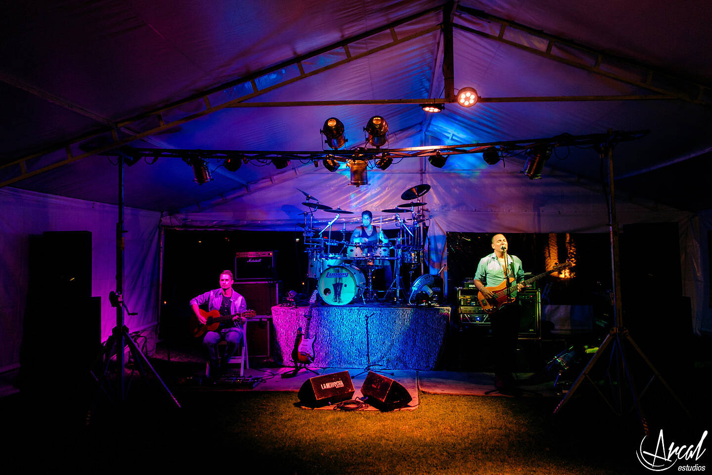 155-agustina-y-narciso-boda-en-villa-allende-iglesia-del-carmen-salo-n-bolgheri