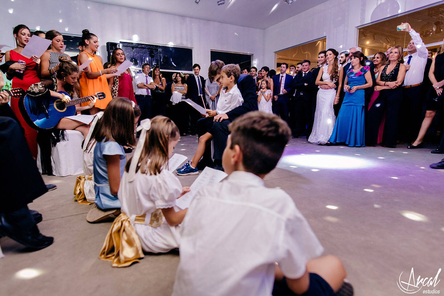 318-agustina-y-narciso-boda-en-villa-allende-iglesia-del-carmen-salo-n-bolgheri
