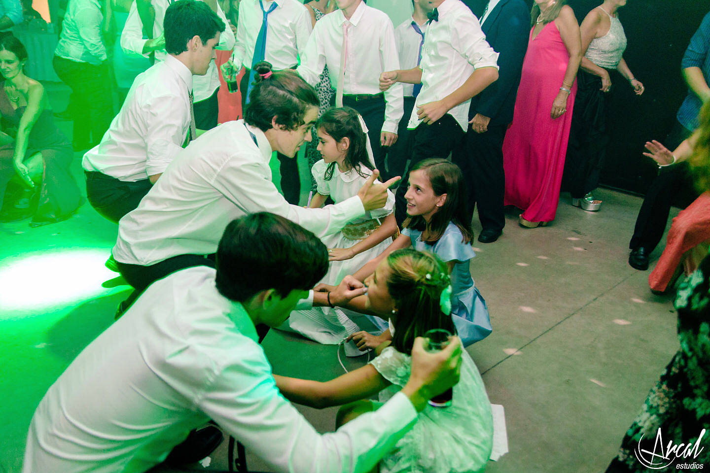 374-agustina-y-narciso-boda-en-villa-allende-iglesia-del-carmen-salo-n-bolgheri