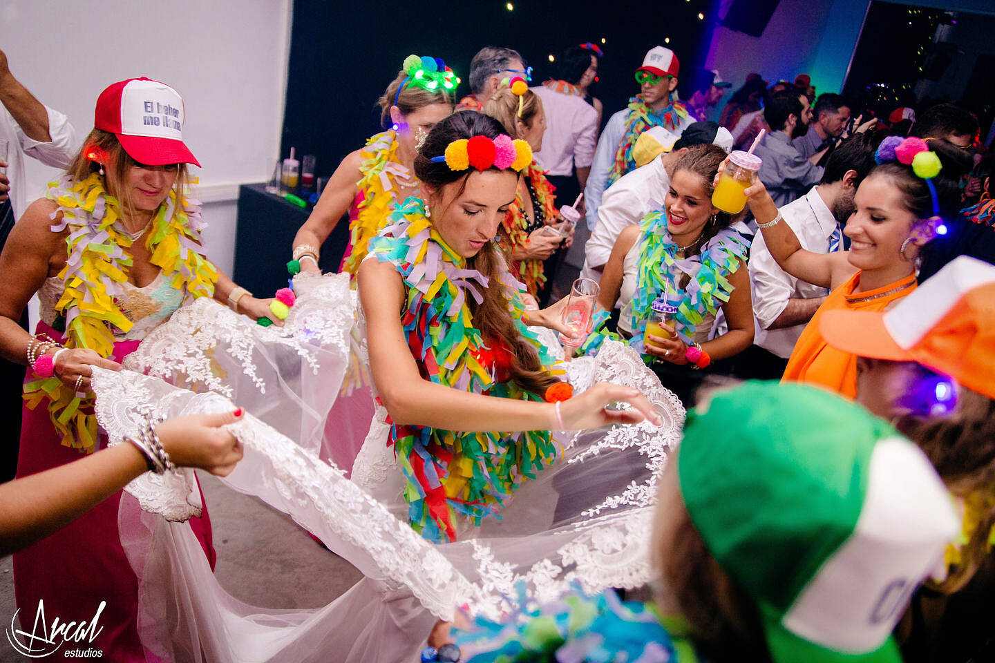 424-agustina-y-narciso-boda-en-villa-allende-iglesia-del-carmen-salo-n-bolgheri