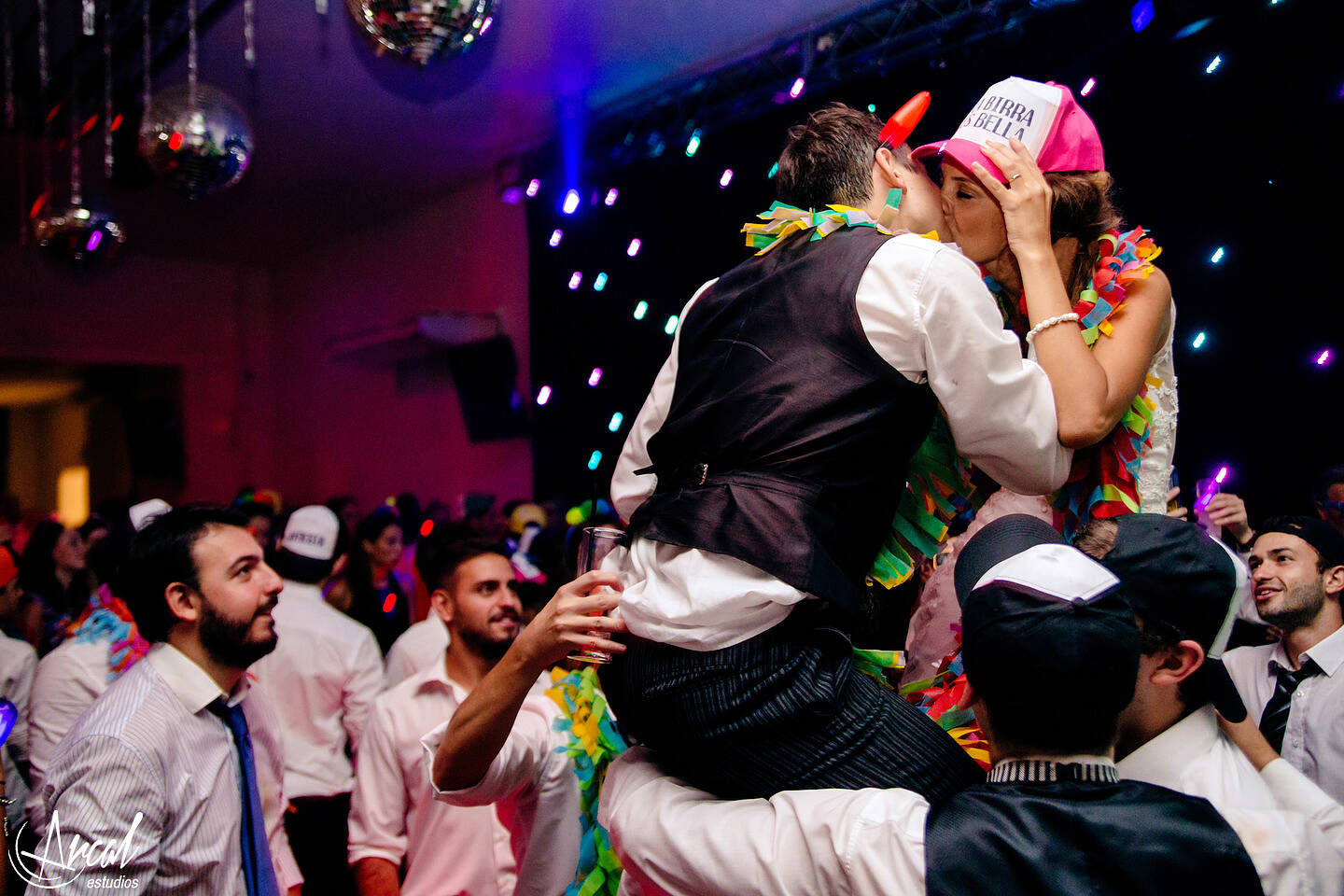 464-agustina-y-narciso-boda-en-villa-allende-iglesia-del-carmen-salo-n-bolgheri