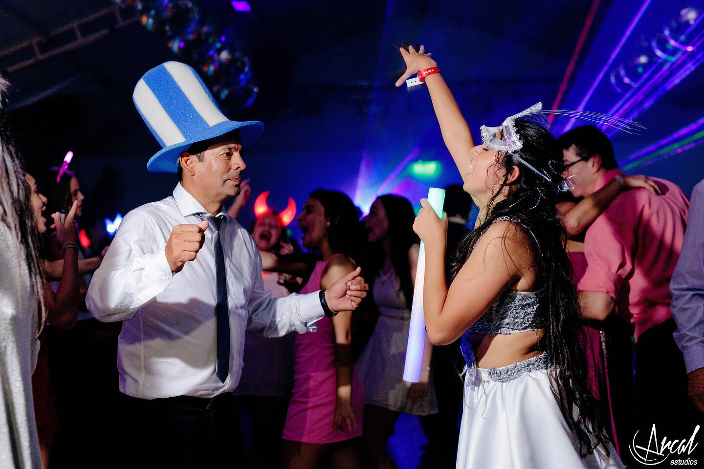 389-arcal-estudios-milagro-acun-a-quincean-era-la-calera-salo-n-de-fiestas-y-eventos-tres-aguas