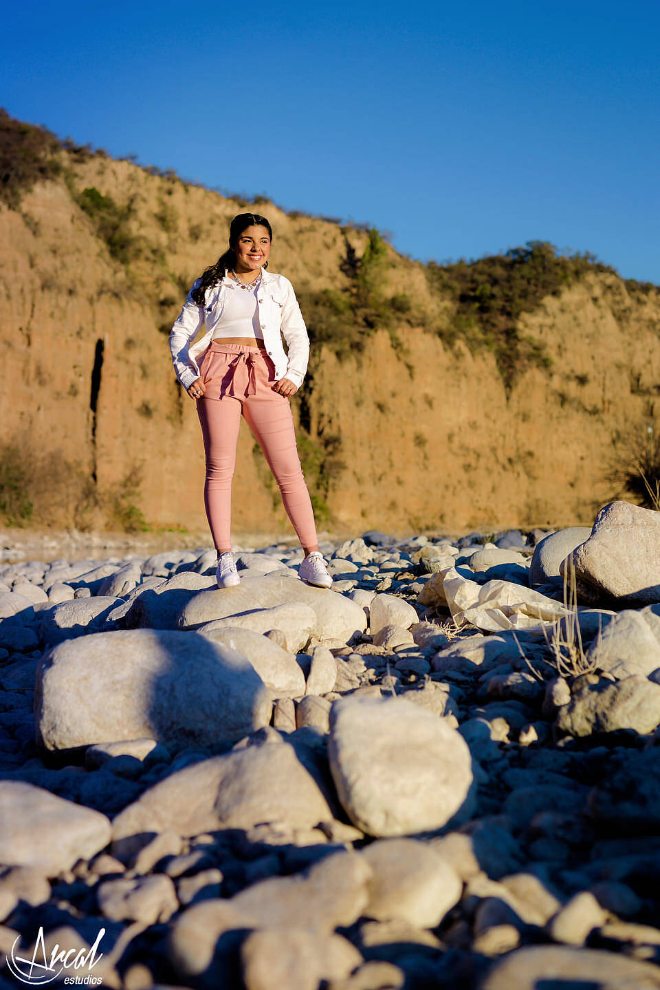 068-romina-rodriguez-book-fifteen-quincean-era-en-santa-maria-59307