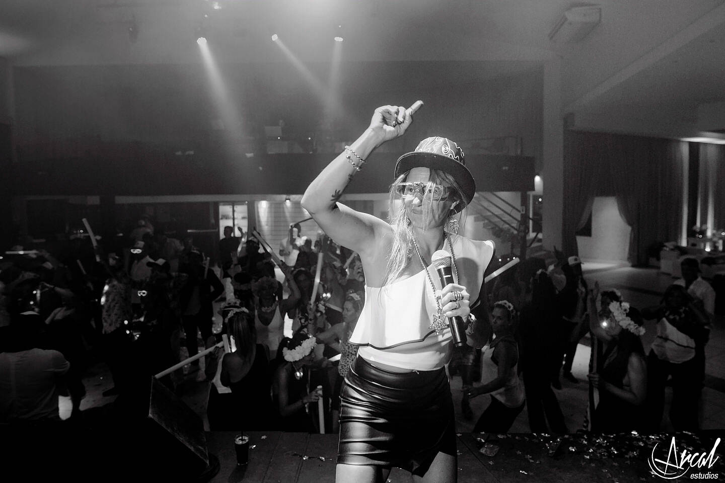 302-cumple-40-guadalupe-y-gonzalo-en-malamboa-61834