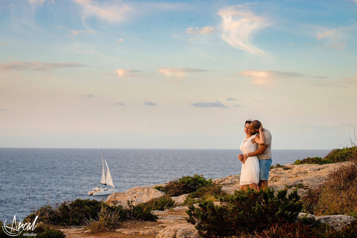 030-lissa-y-david-pre-boda-en-cala-del-moro-novios-en-mallorca-espan-a-79188