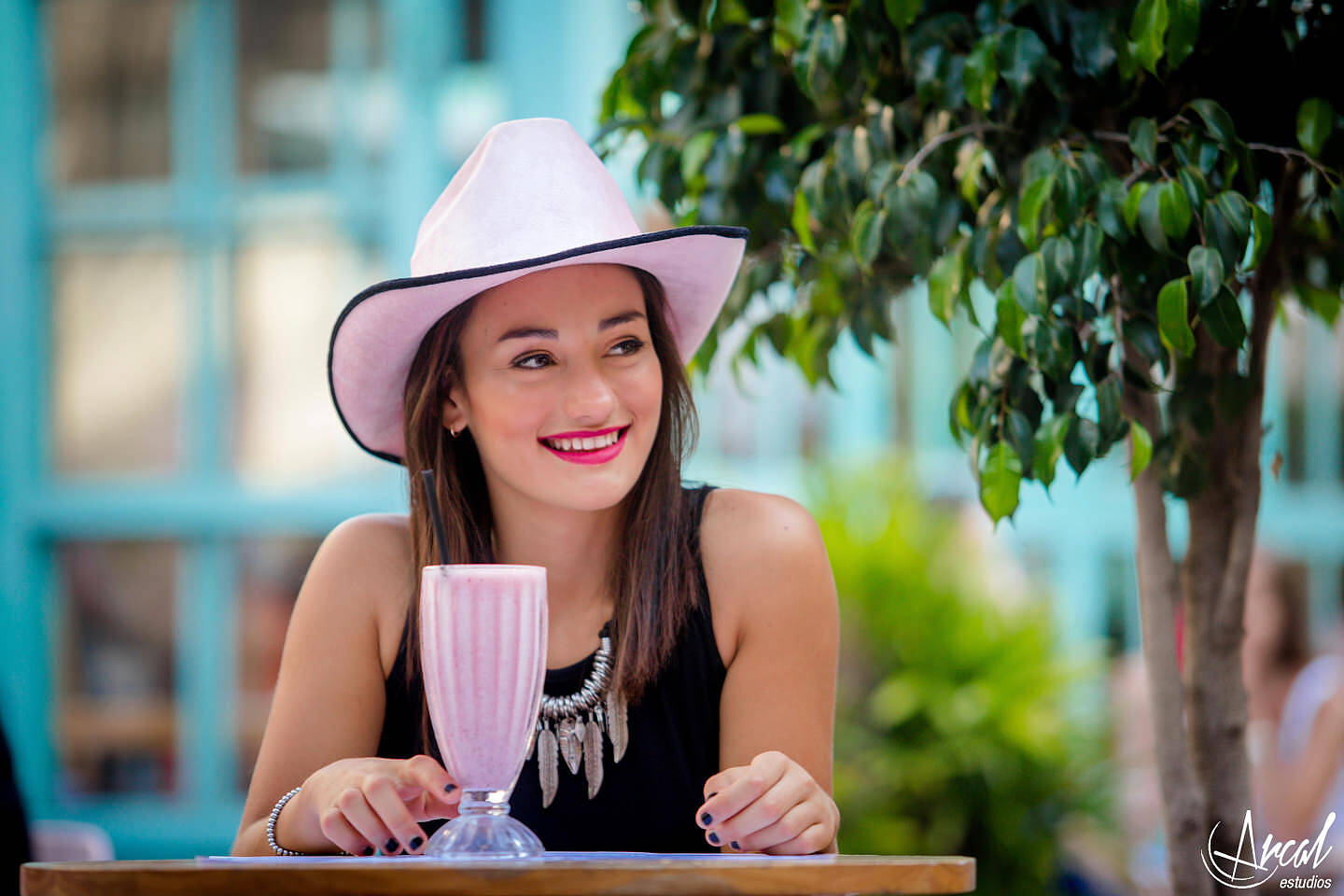 161-book-quincean-era-manuela-tote-camelia-el-mentidero-de-gu-emes-chabacano-bares-en-co-rdoba-capital-71676