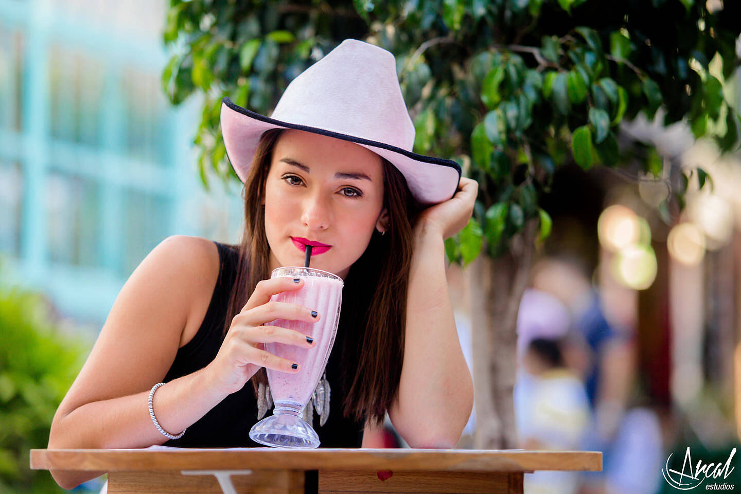 165-book-quincean-era-manuela-tote-camelia-el-mentidero-de-gu-emes-chabacano-bares-en-co-rdoba-capital-71676