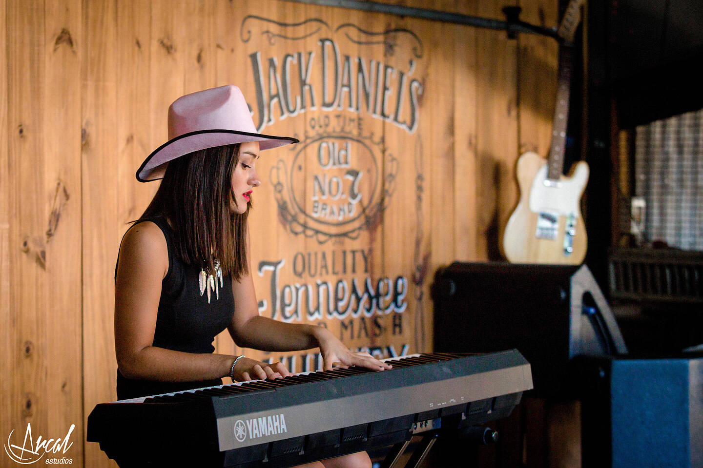 169-book-quincean-era-manuela-tote-camelia-el-mentidero-de-gu-emes-chabacano-bares-en-co-rdoba-capital-71676