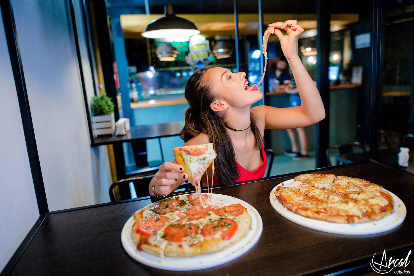 209-book-quincean-era-manuela-tote-camelia-el-mentidero-de-gu-emes-chabacano-bares-en-co-rdoba-capital-71676