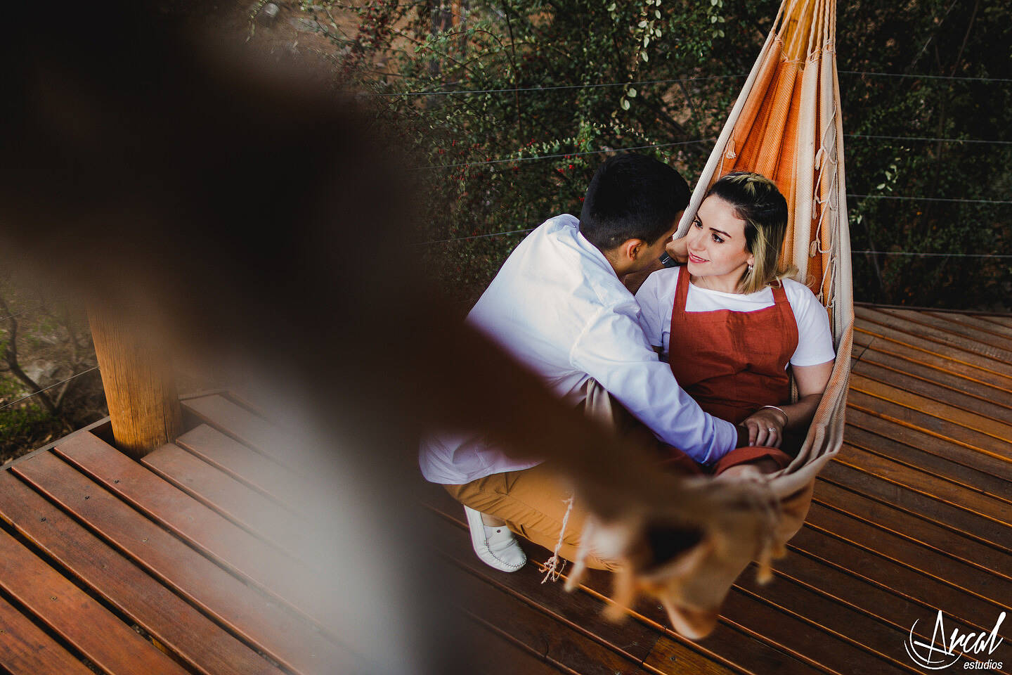 103-brenda-y-carlos-produccion-fotografica-sesion-de-pre-boda-novios-en-caban-as-la-anita-la-anita-loft-83659