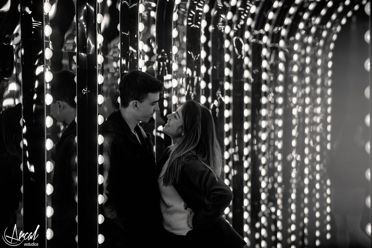 040-sol-y-santy-londres-de-noche-underground-trenes-foto-con-movimiento-de-gente-london-eye-79836