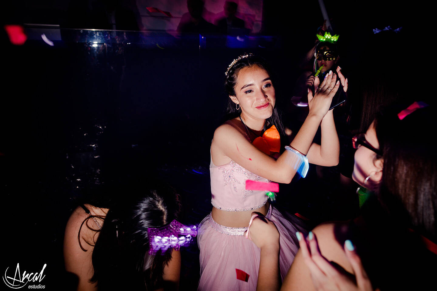 516-camila-moreno-cumple-de-quince-en-salo-n-galatea-falda-del-carmen-co-rdobaa-84380