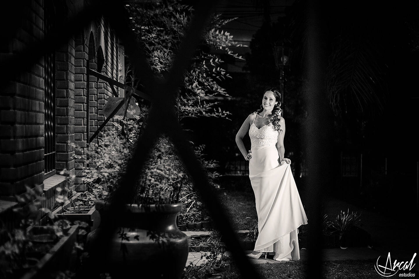 021-emilia-y-josue-fotos-de-boda-vestido-de-novia-san-isidro-apart-carlos-paz-salon-campo-del-carmen-alta-gracia-87004