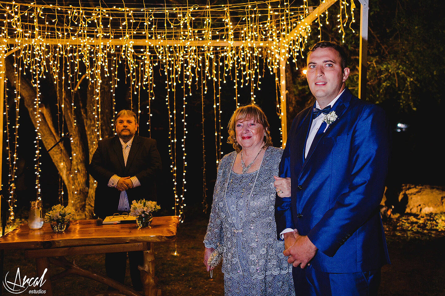 028-emilia-y-josue-fotos-de-boda-vestido-de-novia-san-isidro-apart-carlos-paz-salon-campo-del-carmen-alta-gracia-87004