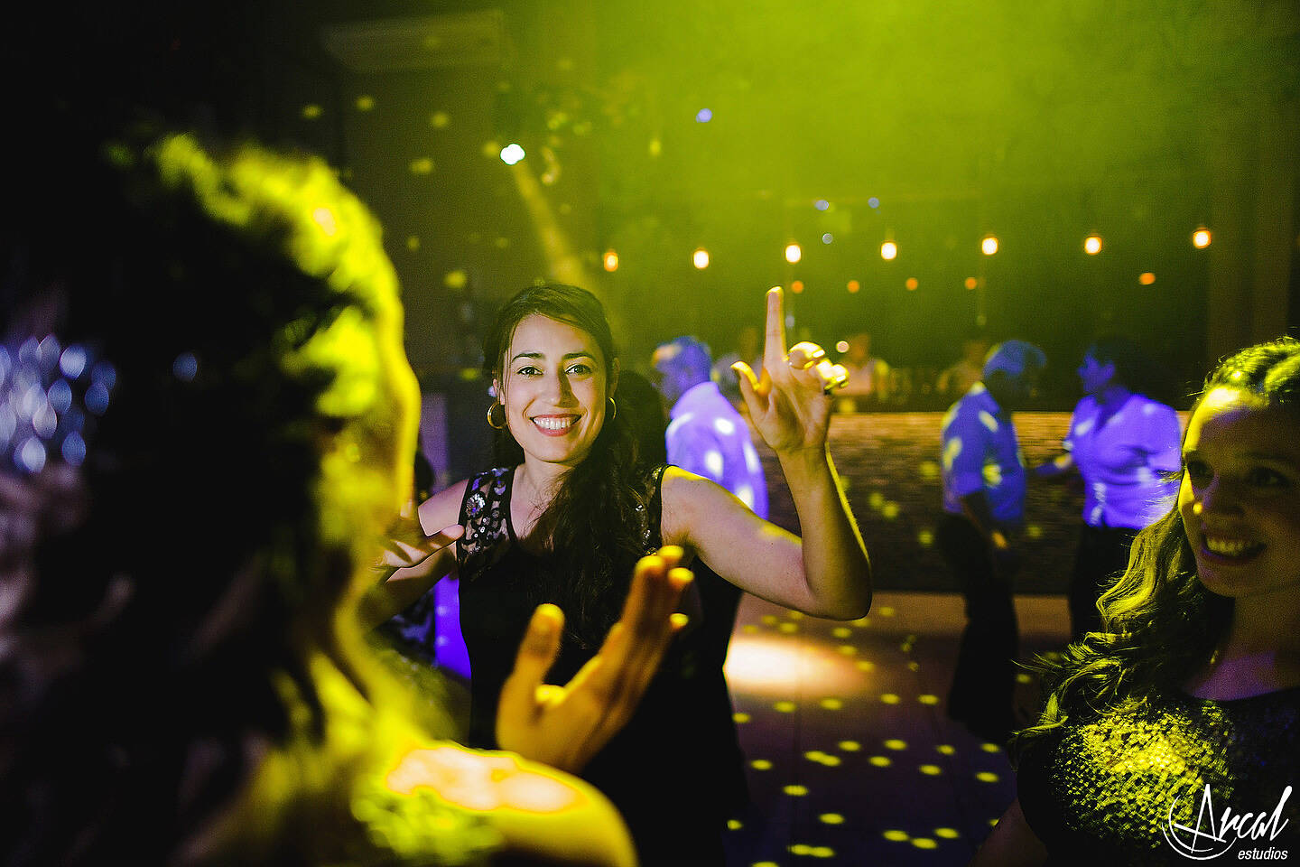 056-emilia-y-josue-fotos-de-boda-vestido-de-novia-san-isidro-apart-carlos-paz-salon-campo-del-carmen-alta-gracia-87004
